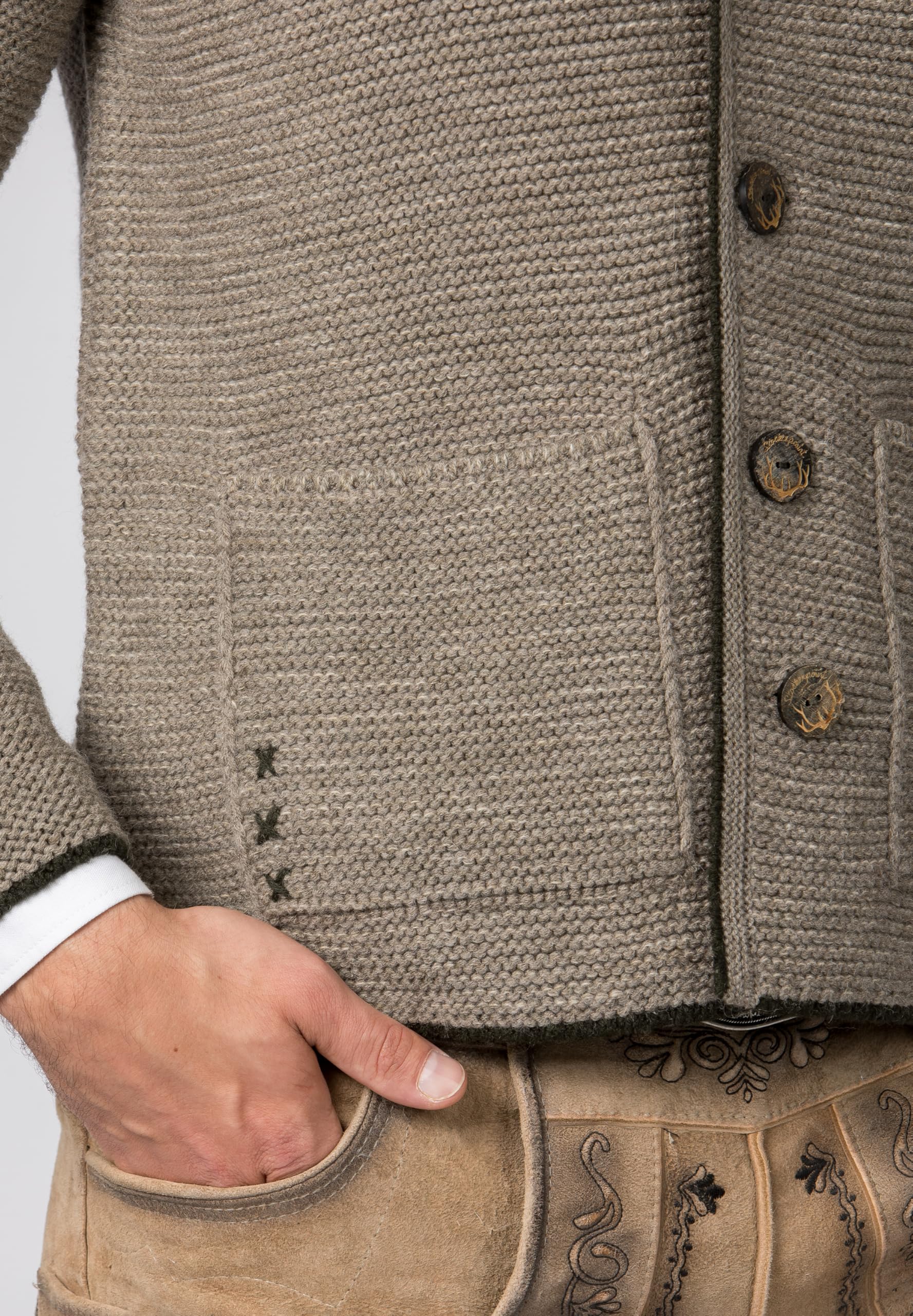Stockerpoint Strickjacke Nicolo I Größe 46-60 I Herren Trachtenjacke im klassischen Design mit Stehkragen & Trachtenknöpfen I Bequem & warm I Perfekt für Trachten & Festlichkeiten