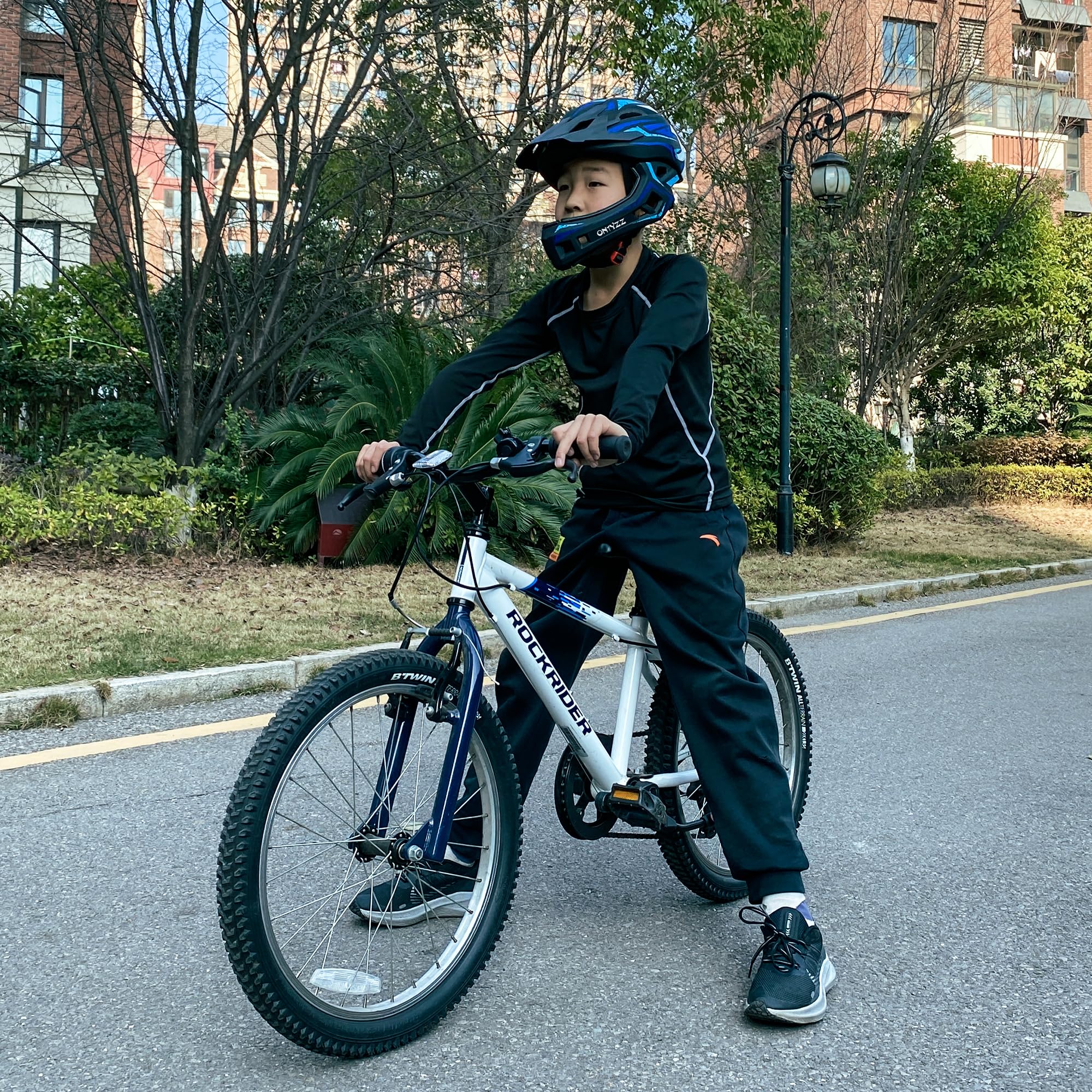 Kinder Fahrradhelm Leicht Integralhelm Kinder mit Abnehmbaren Kinnschutz Abnehmbarer Visier Kinder Downhill Helm für Balance Bike Scooter Roller Skates