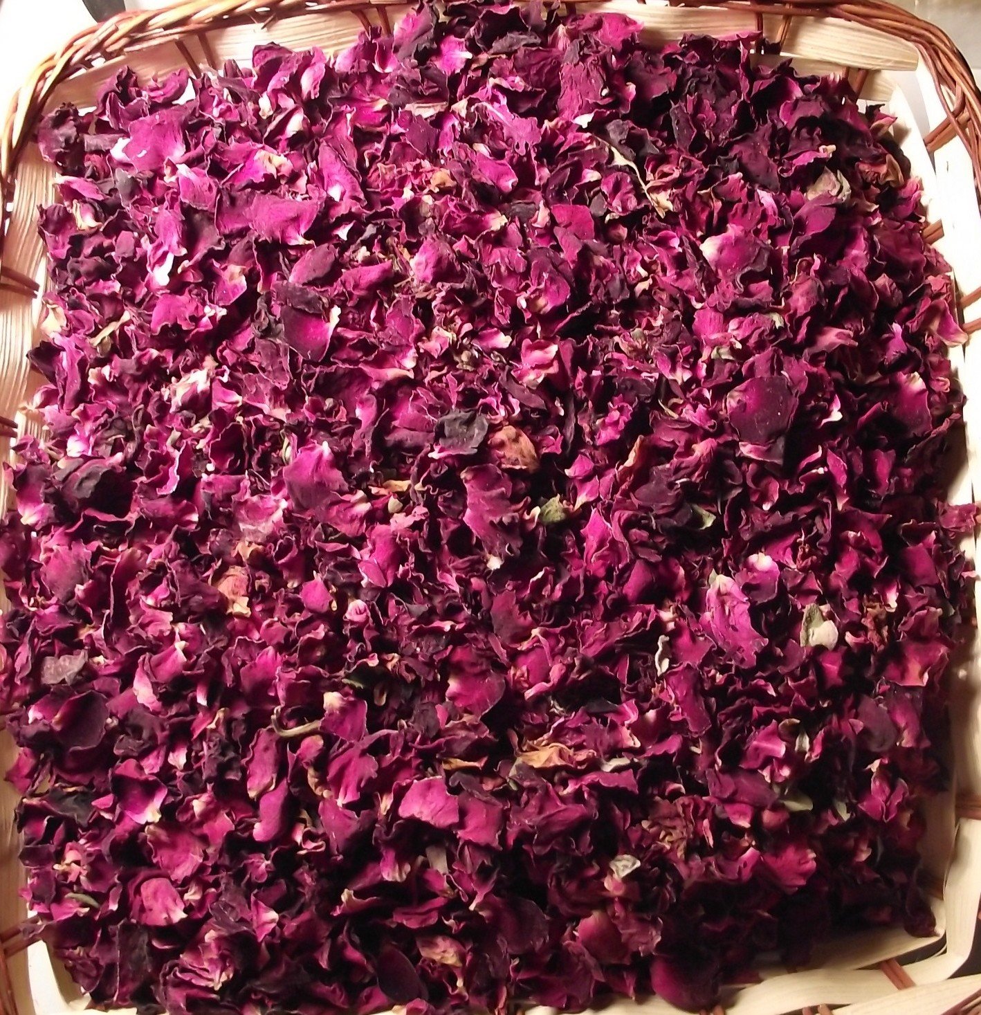 100 grams of Dried Purple Rose Petals Wedding Confetti/Home Fragrance