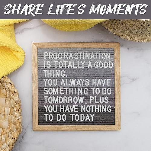 Miniatura 99 de Letrero de fieltro negro y letras blancas de 10 x 10 pulgadas Este letrero personalizable incluye 300 letras de plástico y marco de roble., Negro