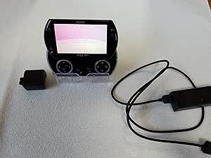 PSP go「プレイステーション・ポータブル go」 ピアノ・ブラック (PSP-N1000PB)