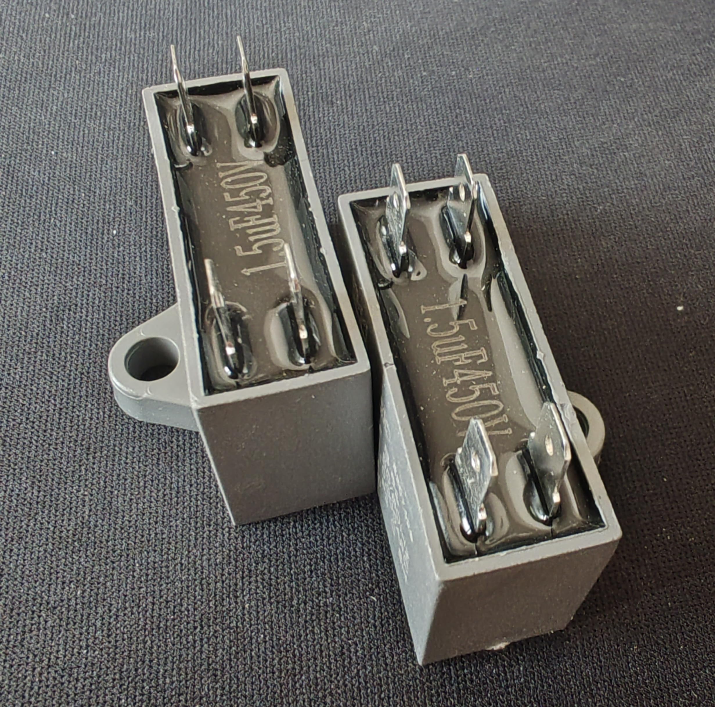 General Condensador enchufable CBB61-P2 para ventilador de aire acondicionado al aire libre – Condensador de arranque de unidad externa de 450 V 1.5µF (2 unidades)