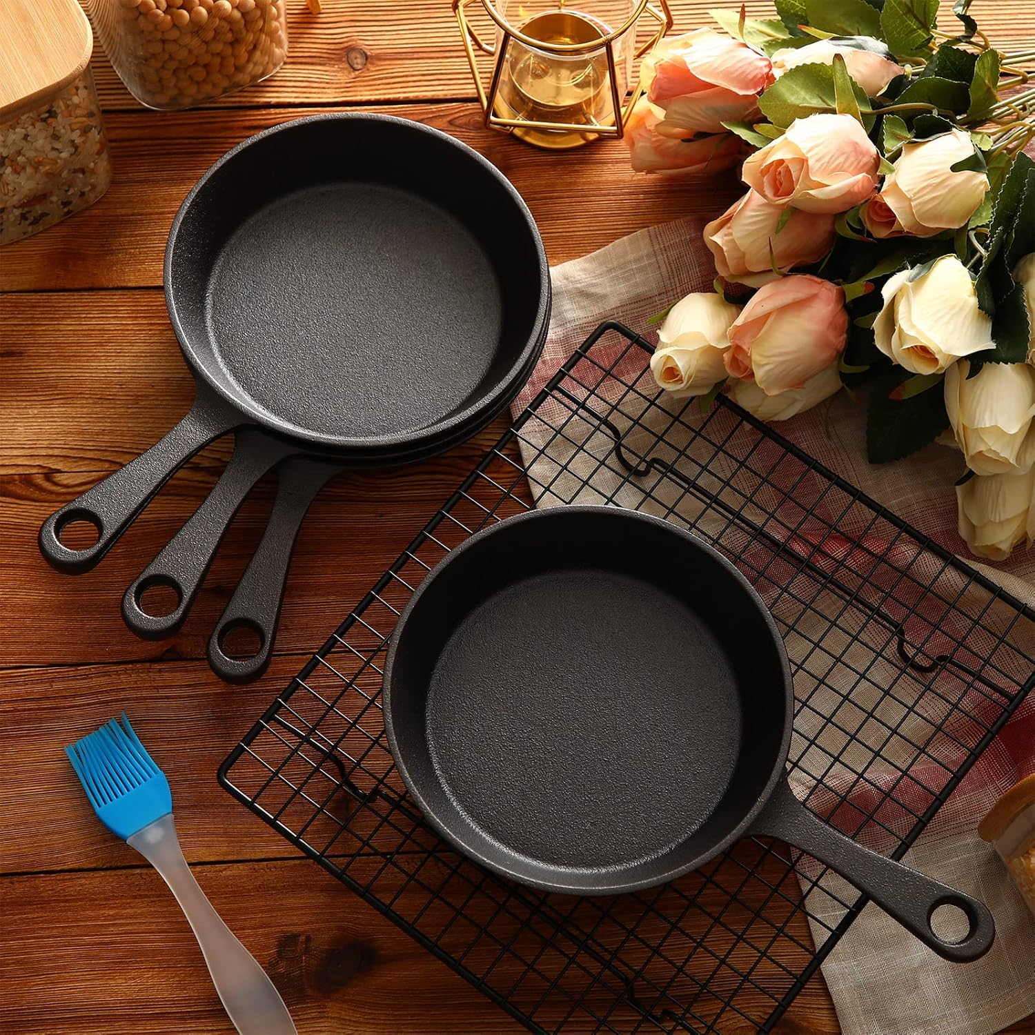 Skylety 10 Sets 6. 3 Inches Mini Cast Iron Skillets Small Black Sizzling Plate Cast Iron Skillets Frying Pan Set with Oil Brush for Indoor Outdoor Restaurant Kitchen