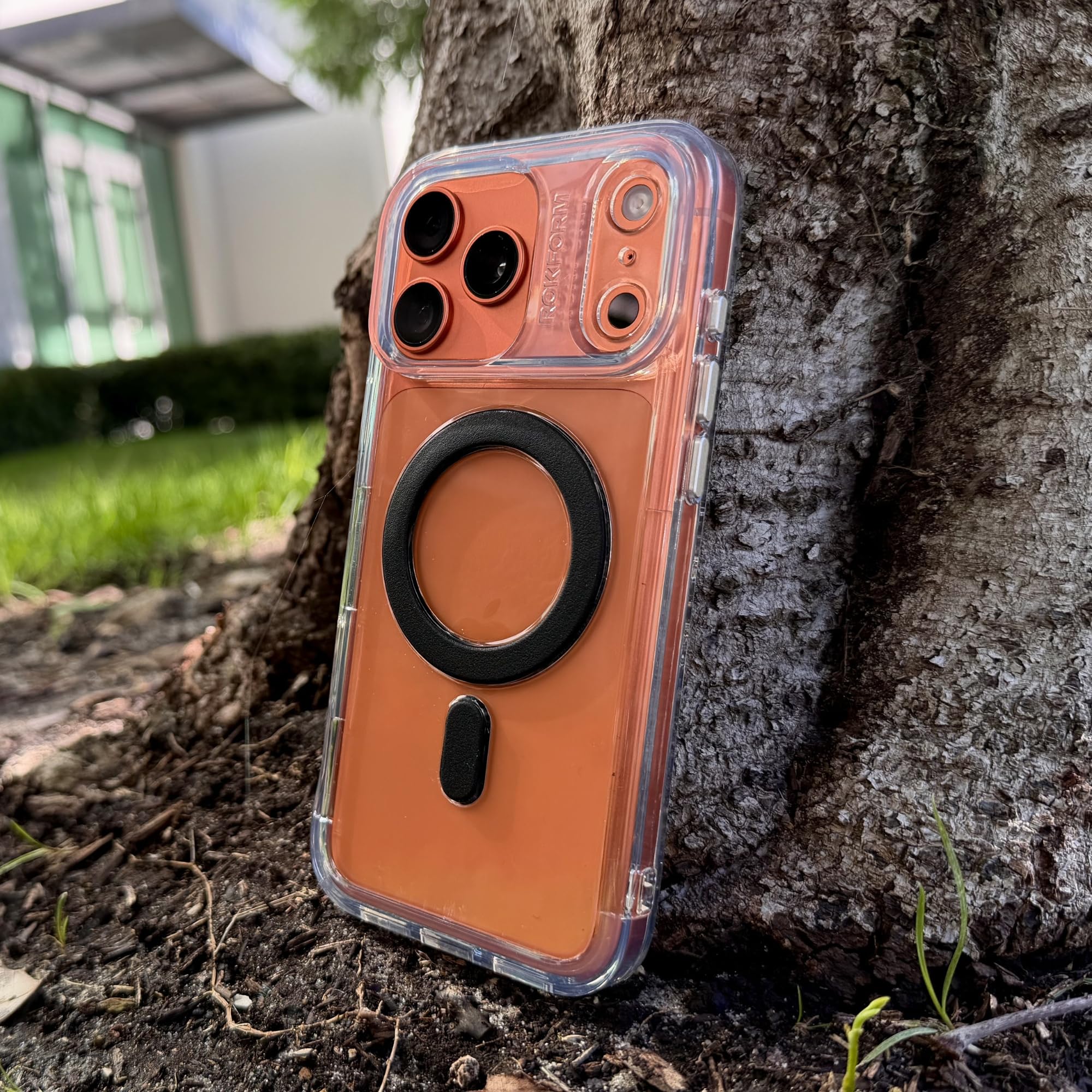 Rokform Custodia sottile per iPhone 17 Pro, cover magnetica (trasparente) | Compatibile con Mag Safe