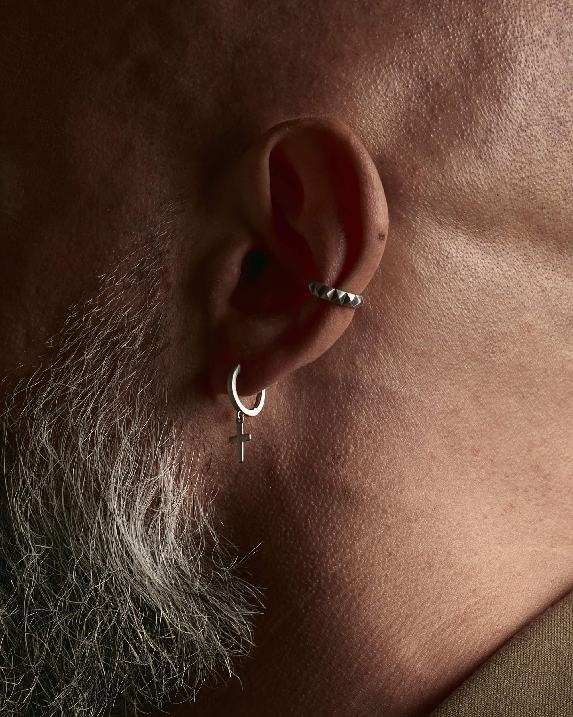 Ear Cuff Silber 925 PETRAM Ohrklemme für Herren Damen Fake Helix Piercings Ohrring – Hypoallergener Schmuck Geschenk für Männer & Frauen