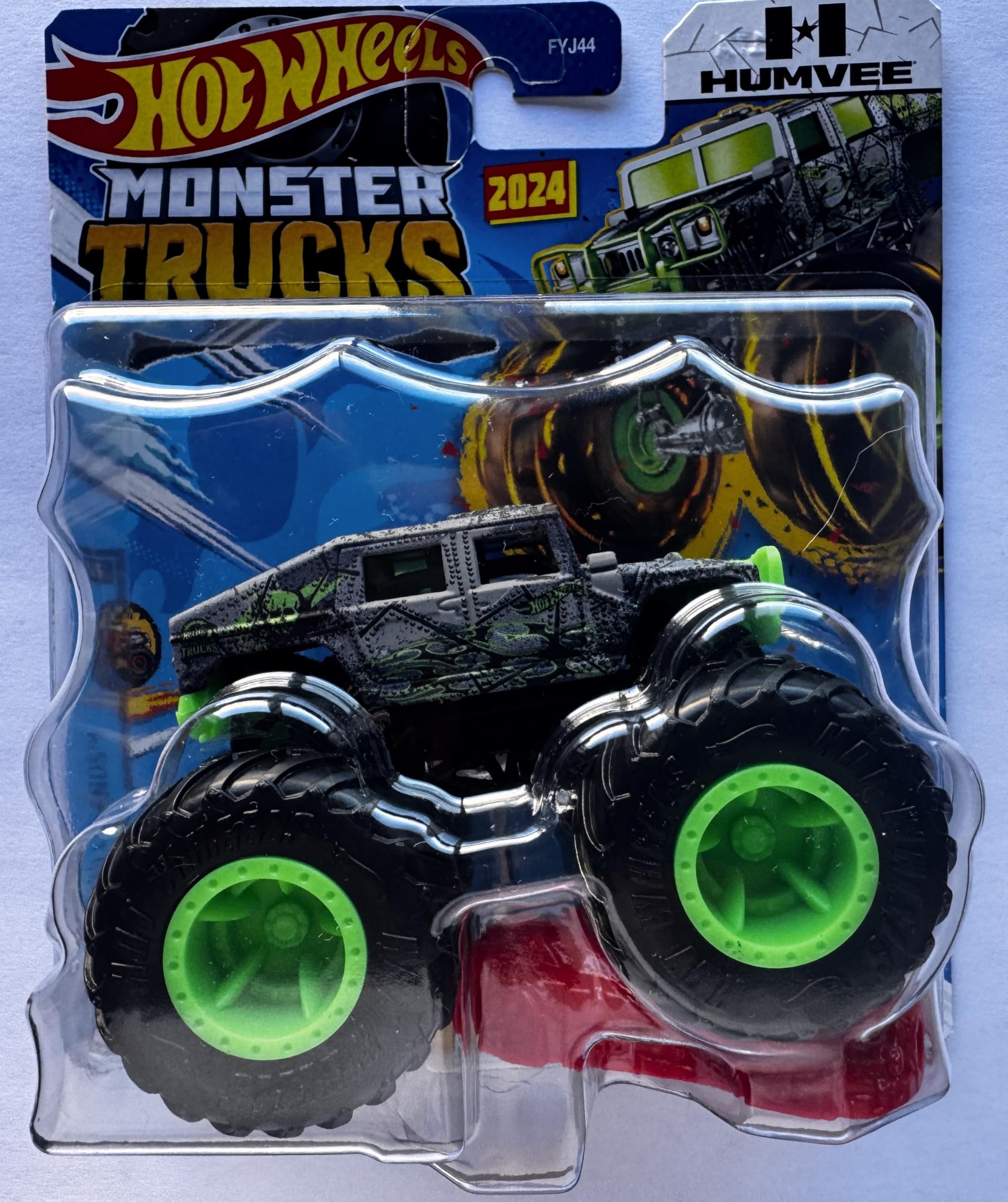 ホットウィール モンスタートラック モントラ HUMVEE ハマーH1 Amazon.com: Hot Wheels Monster Trucks Humvee, Crash Legends 4/5
