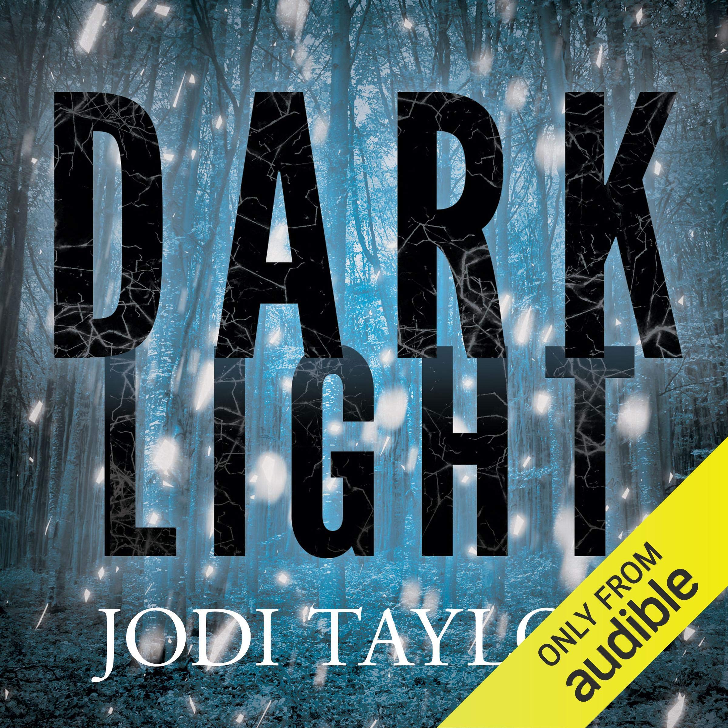Cover art for Dark Light: Elizabeth Cage, Book 2
