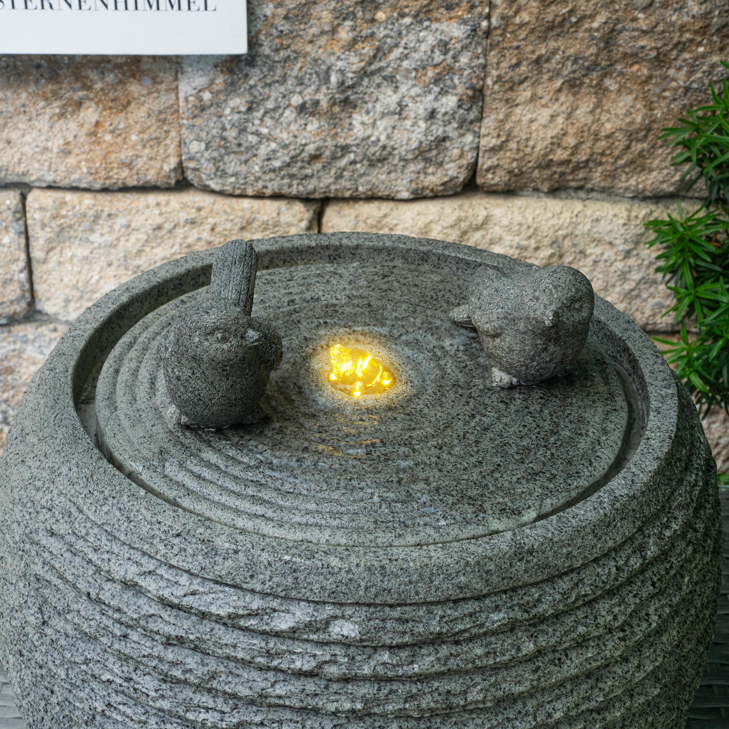 esotec Springbrunnen Wasserbrunnen mit LED Beleuchtung Vogelpaar, Komplettset, USB-Ladung, Timer, Solarmodul, Akku, LED-Licht warmweiß, 5m Kabel, Erdspieß und Wandhalterung Outdoor 101370