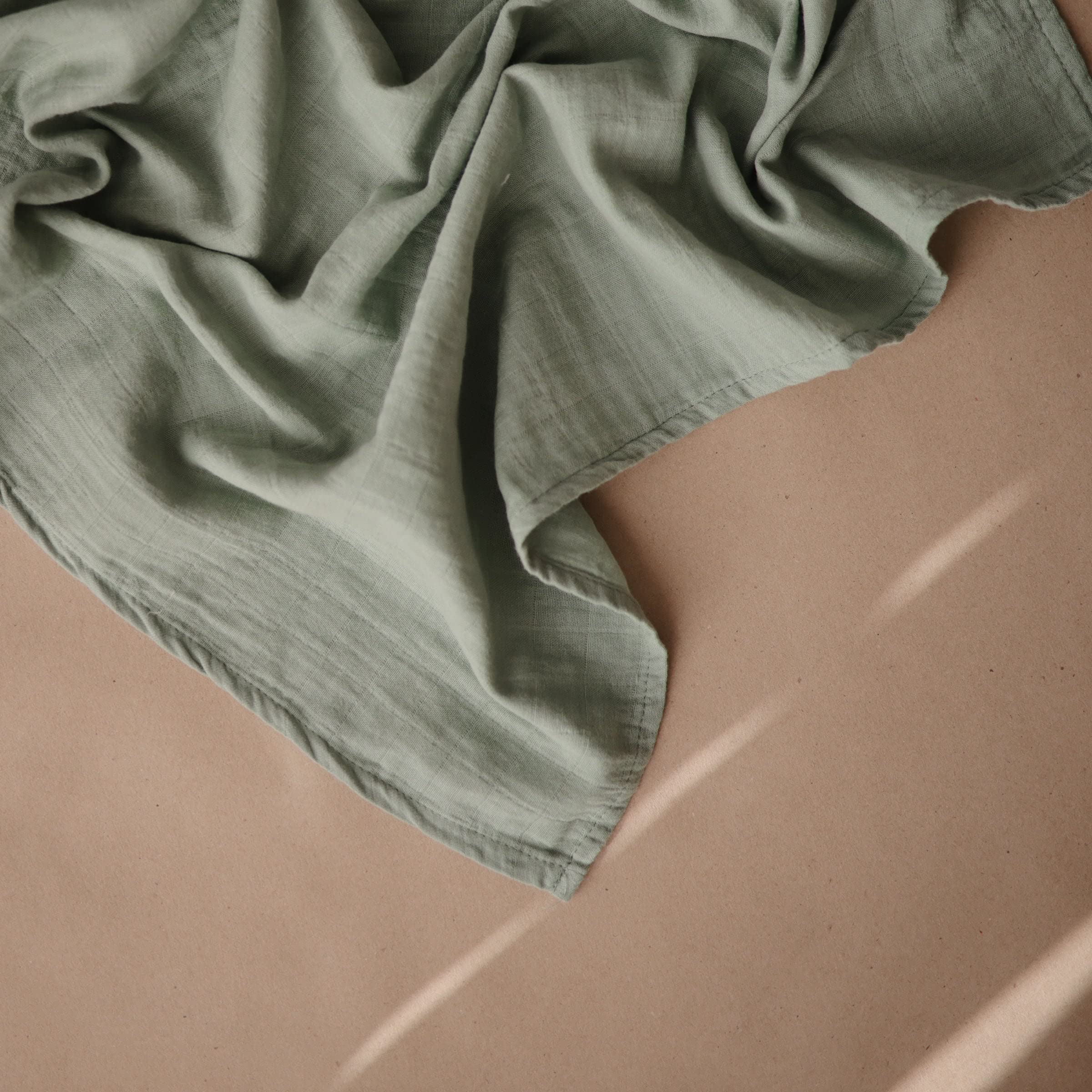 Mushie Muslin Cloth, Roman Green - Image 2