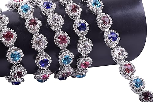 Miniatura 2 de KAOYOO Cadena de diamantes de imitación Crystay con patrón de flores de 1 yarda, incrustada con cadena de cuentas de arco iris para costura,