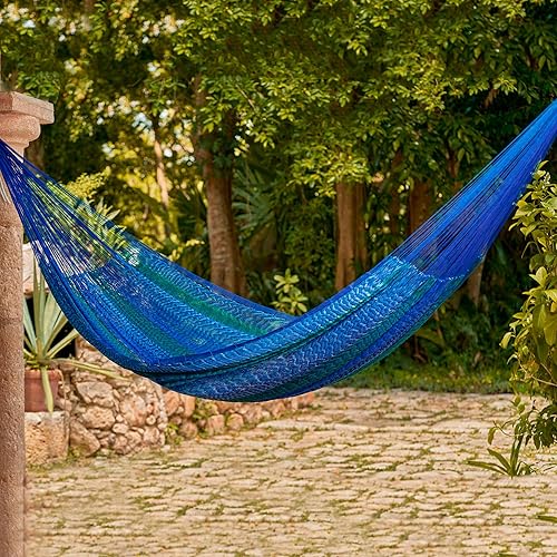 Miniatura 2 de NOVICA Hamaca artesanal hecha a mano a rayas maya individual azul verde nailon México cuerda sólida tamaño de la cama 78 pulgadas de largo x 48
