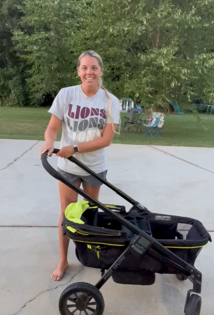 Watch An honest review of the Evenflo Pivot Xplore Wagon from a mom of 3 on Amazon Live