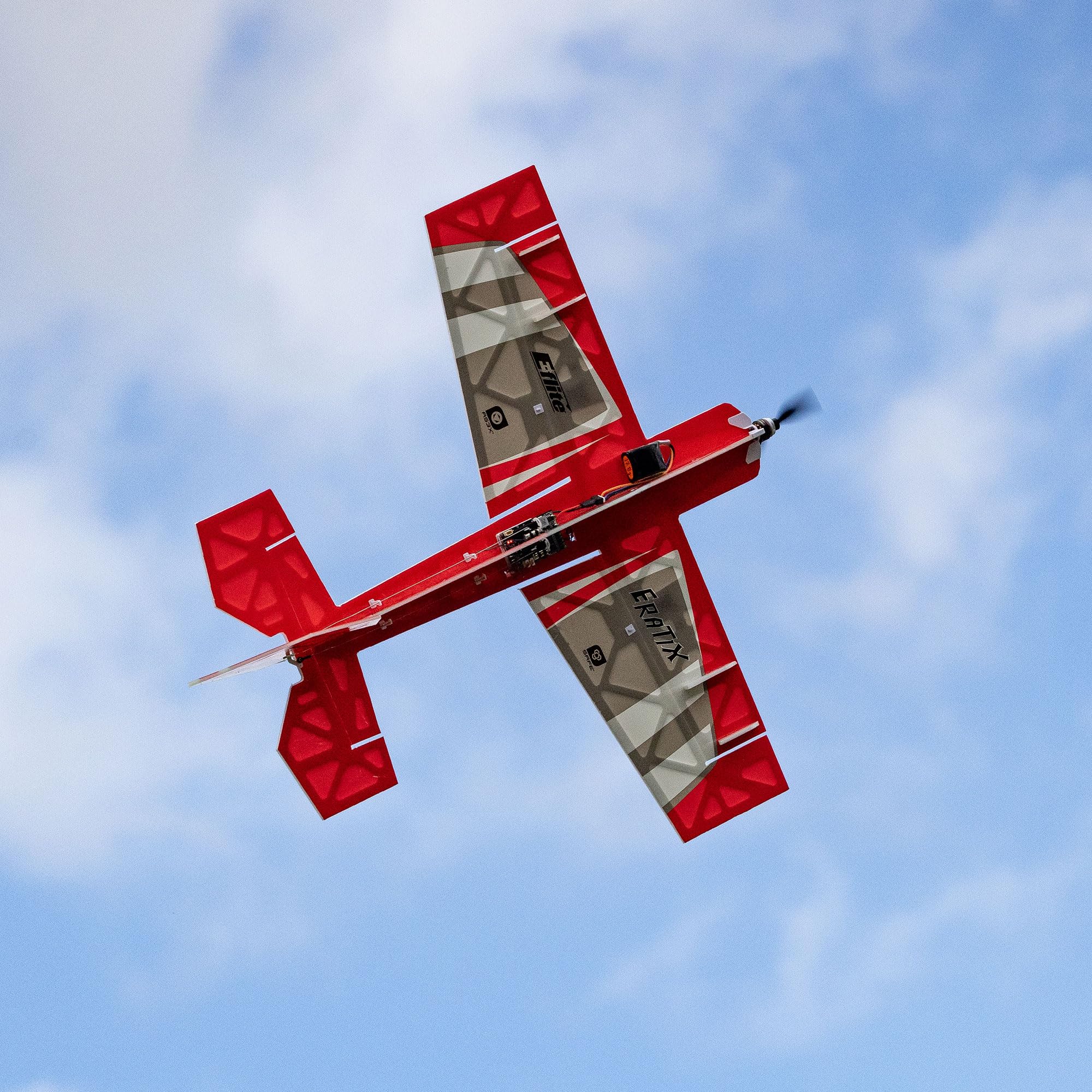 E-flite UMX Eratix 3D FF 450mm BNF Basic RC Flugzeug | Kompakter 450-mm-3D-Kunstflieger mit AS3X, SAFE Select und bürstenlosem Motor für kraftvolles Hovern.