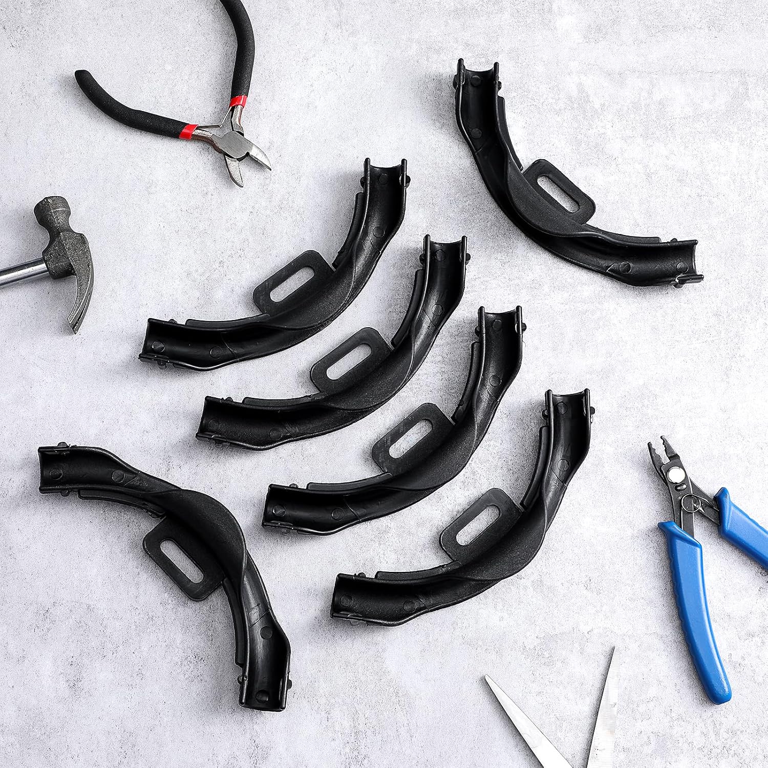 20 Pcs 3/8" - 1/2" Pex 90 Degree Elbow Plastic Tubing Bend Support Black Pex Fittings Pex Clamps Tube Holder 1/2 Inch