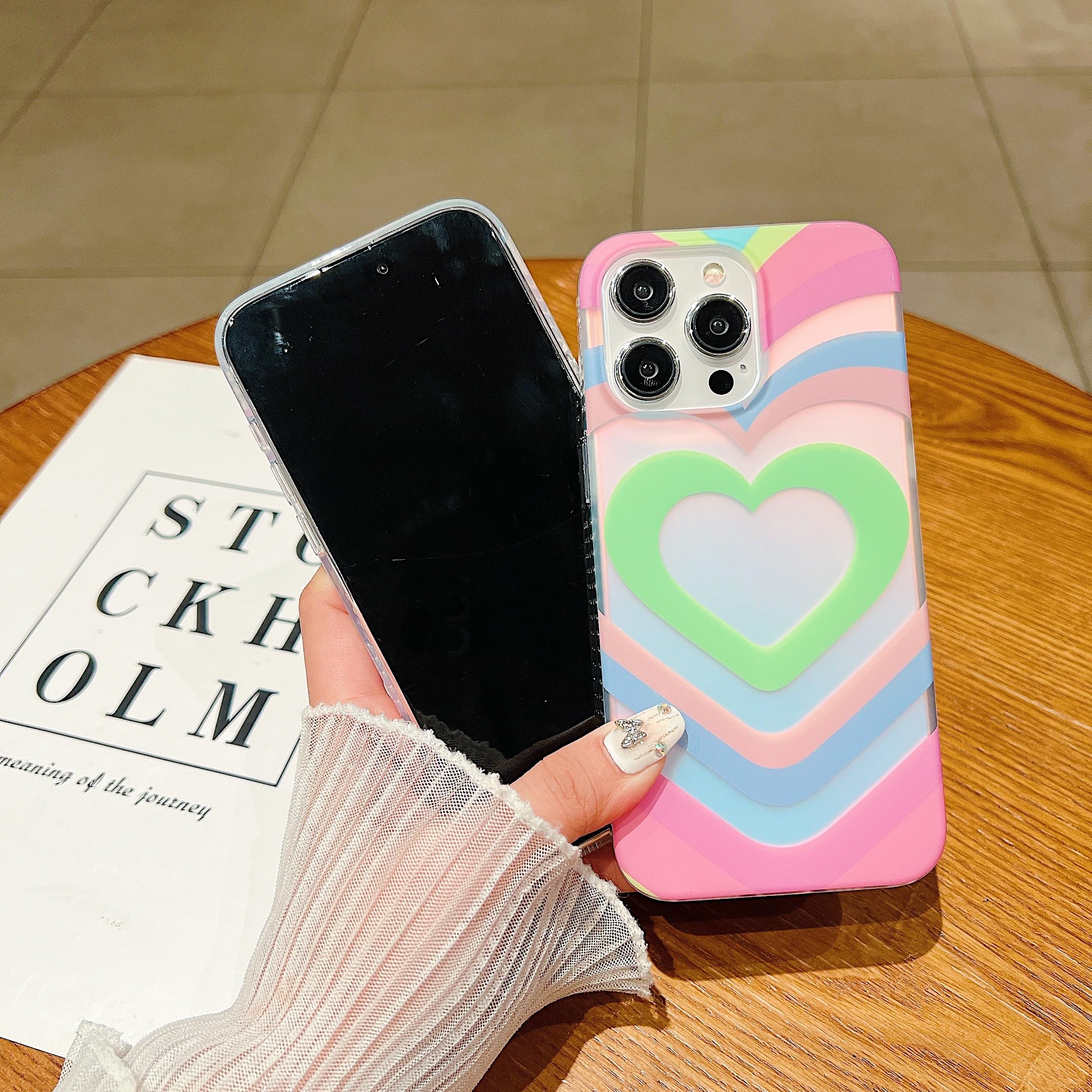 Amazon.co.jp: iPhone 12 Proケース 6.1インチ 対応 可愛い 透明