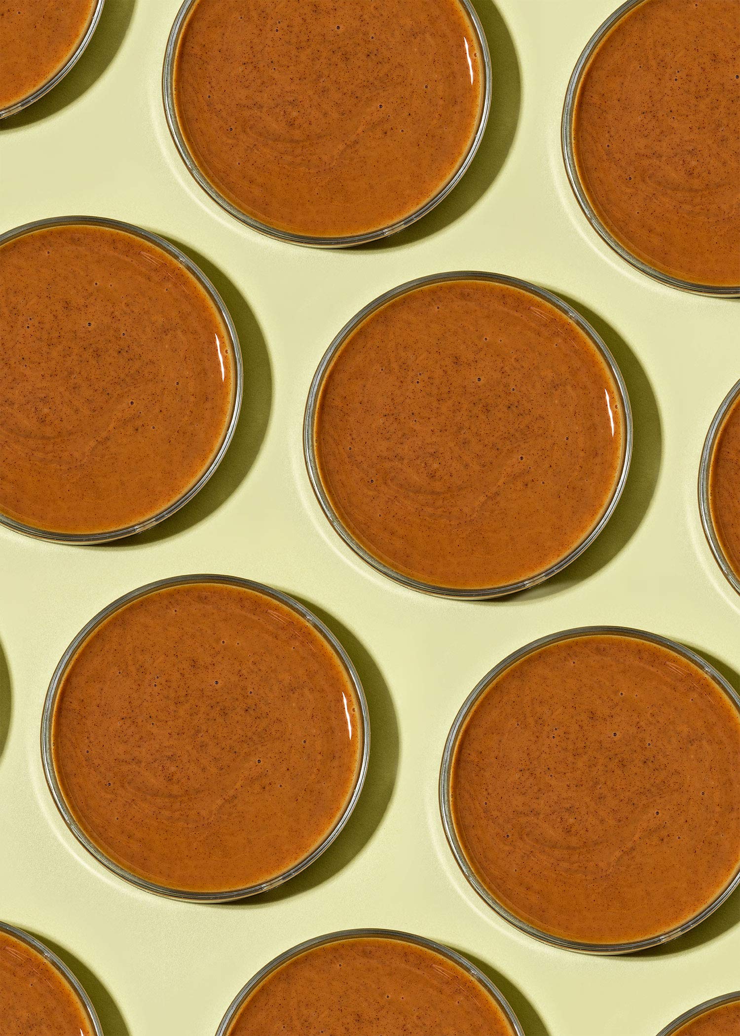 KoRo - Haselnussmus 500 g - Ohne Zusätze oder Konservierungsstoffe - Aus 100% Haselnüssen - Ideal für Smoothies Bowls, Salatdressings und Brotaufstriche