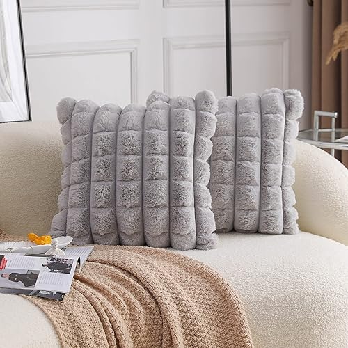 Neelvin Fundas de Almohada Decorativas de Piel Sintética Gris Suave Acogedora a Cuadros 16x16 pulgadas Juego de 2, Fundas de Cojín de Terciopelo