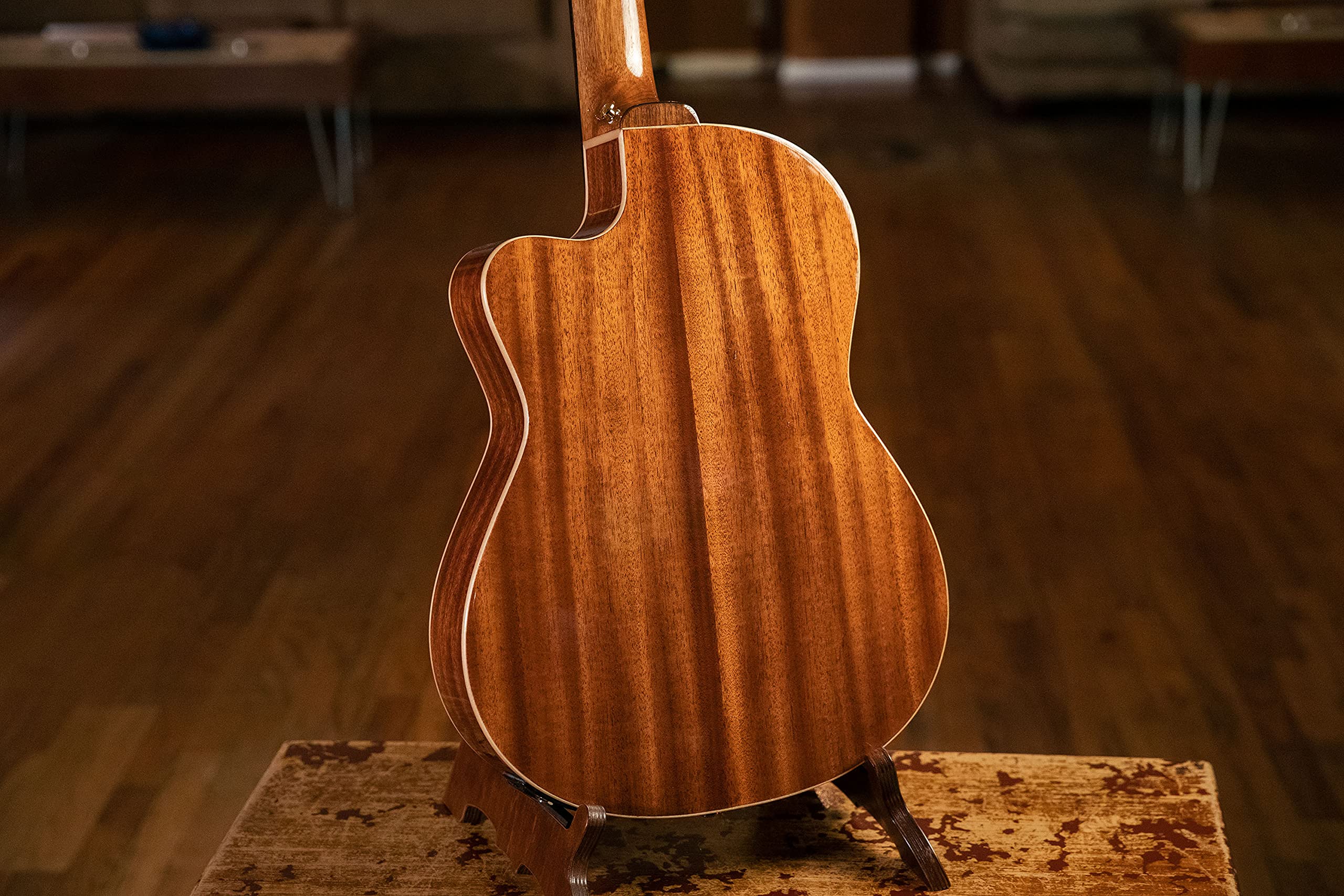 Guitarra acústico-eléctrica ORTEGA Performer Series 4/4 Slim Neck - + Bolsa, RCE138-T4