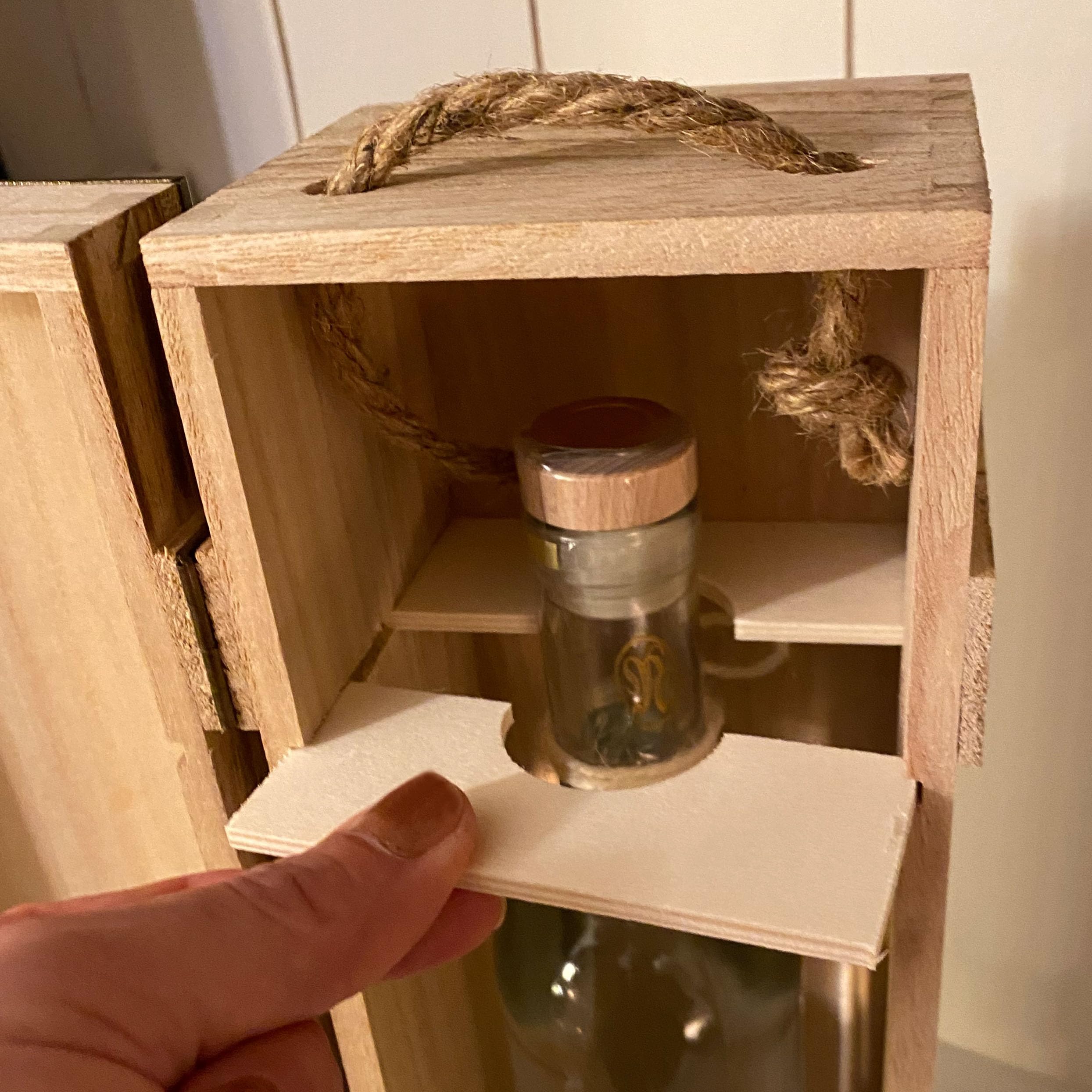 UNUS Caja de vino de madera natural flameado adornos 1 botella