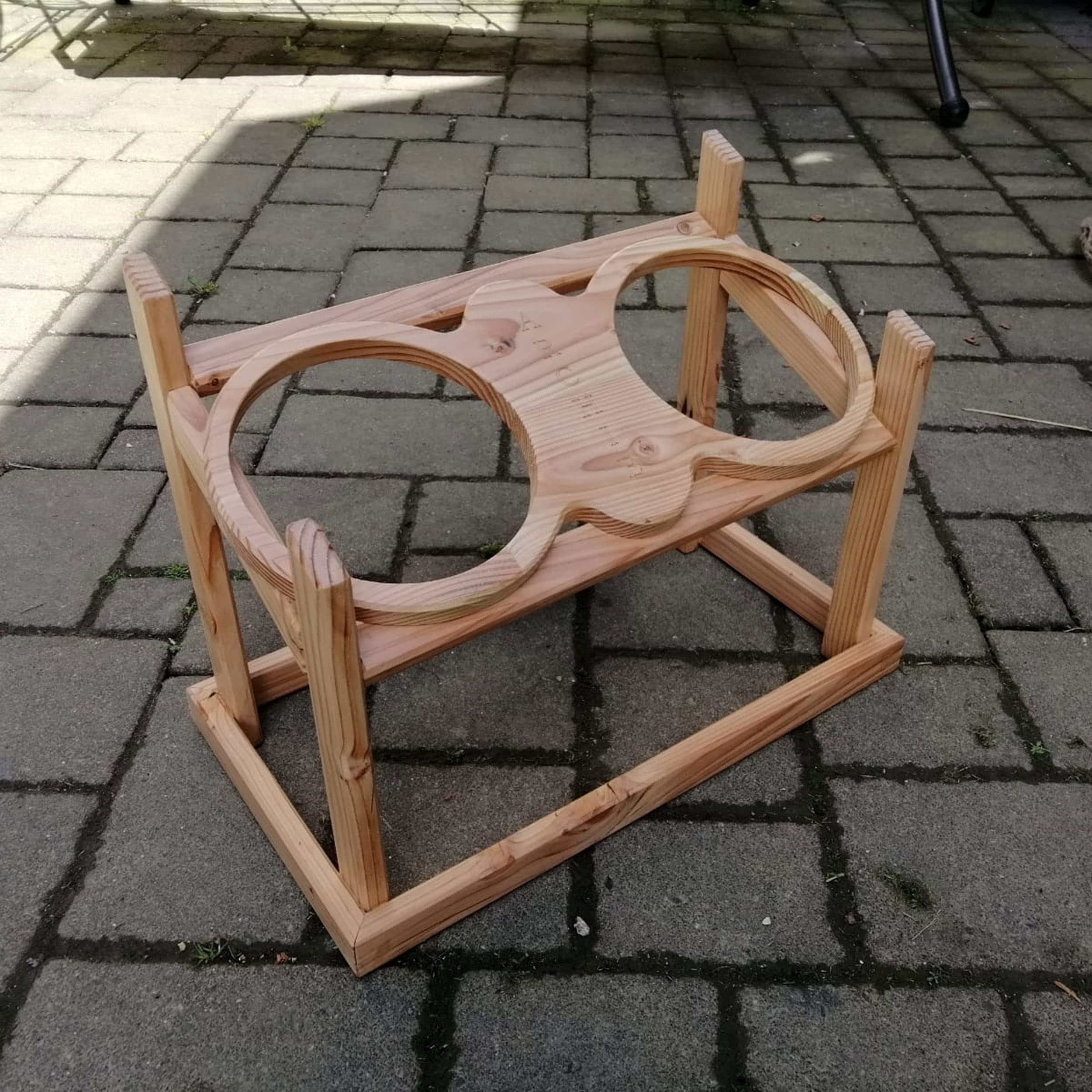 Venetto Comedero XXL para perros elevado, para perros grandes, madera de Douglas maciza, personalizable