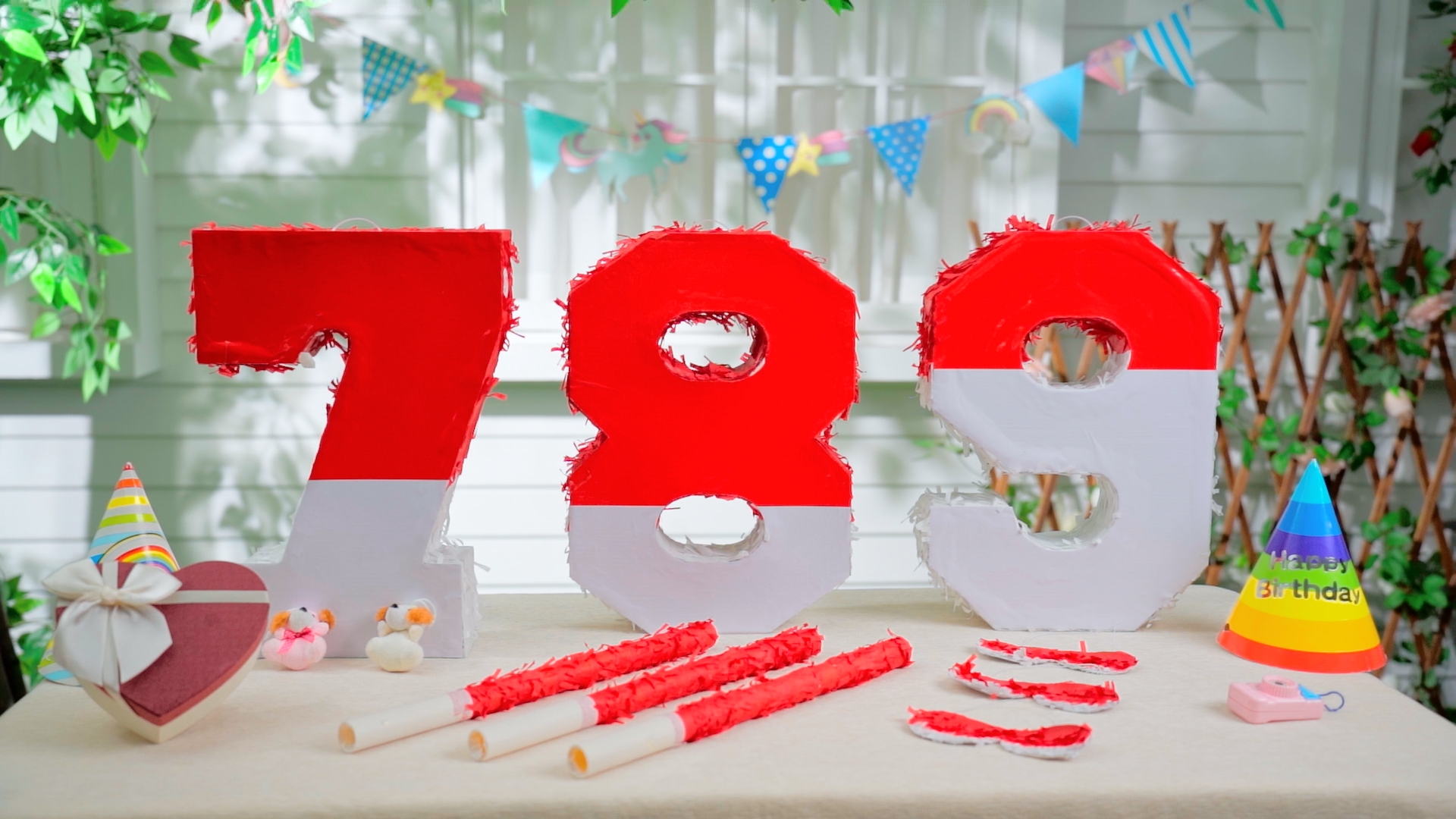 Amazon.com: Poen Red and White Number 7 Piñata Set for Birthday