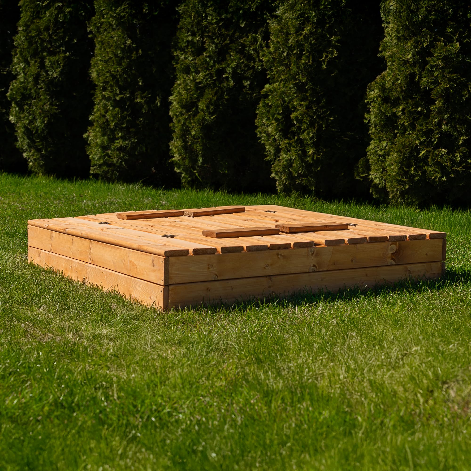 MAMOI Sandbox con coperchio 120 x 120 cm, cassetta di sabbia impregnata con panche in legno, copertura per panchine 150 x 150 cm