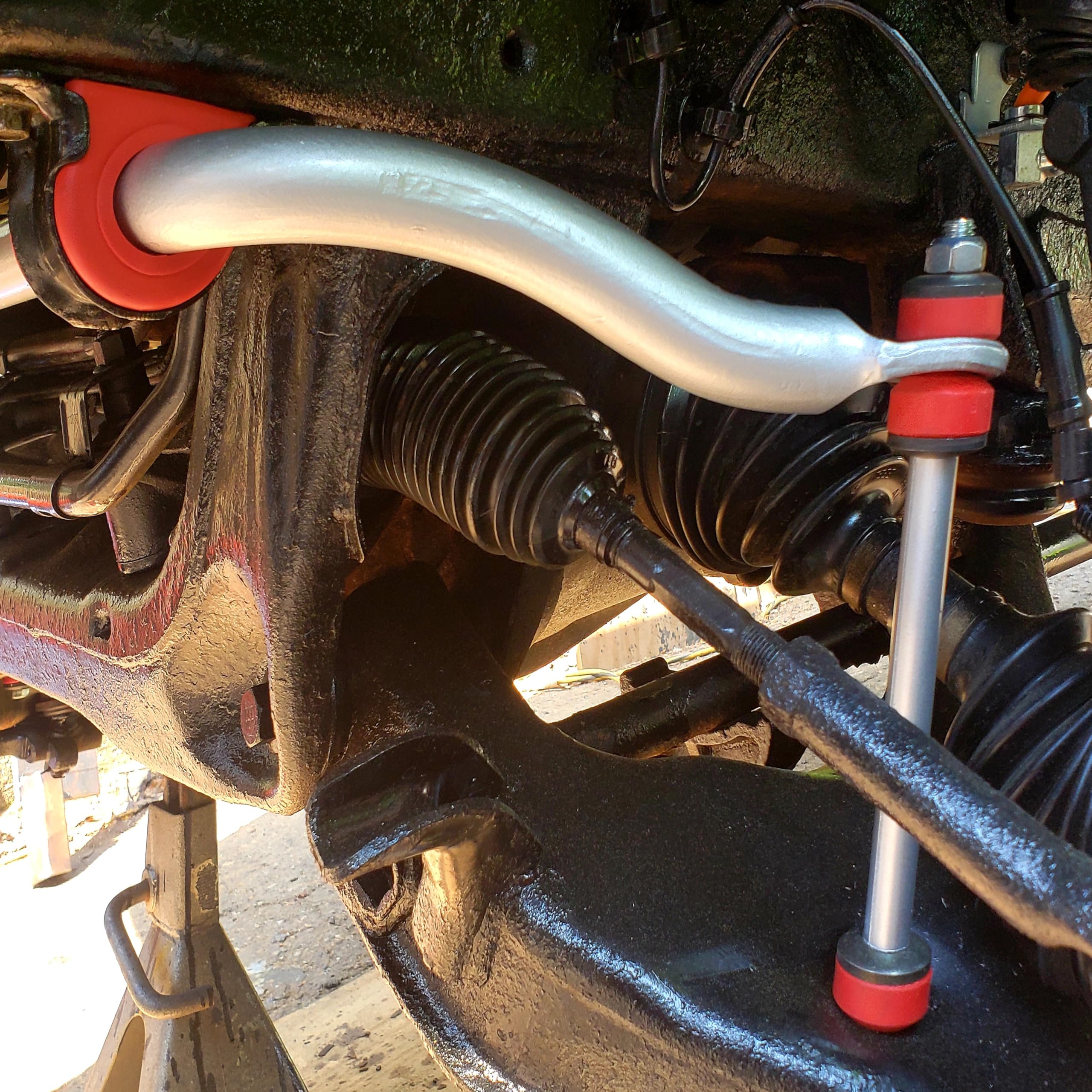 Suspension Dudes PAIR Front Sway Bar Stabilizer Links Mountaineer