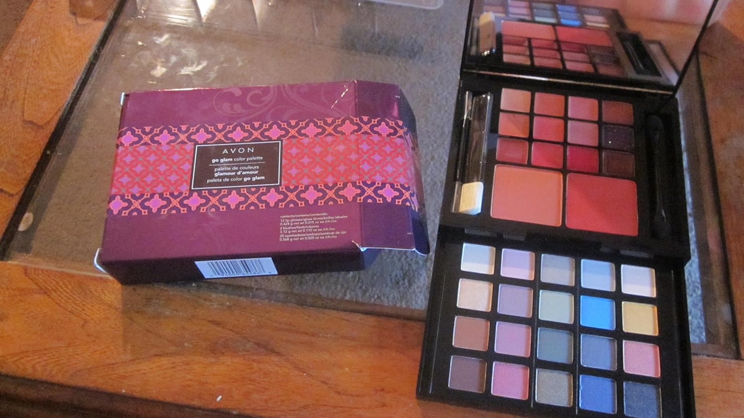 Avon Go Glam Color Palette