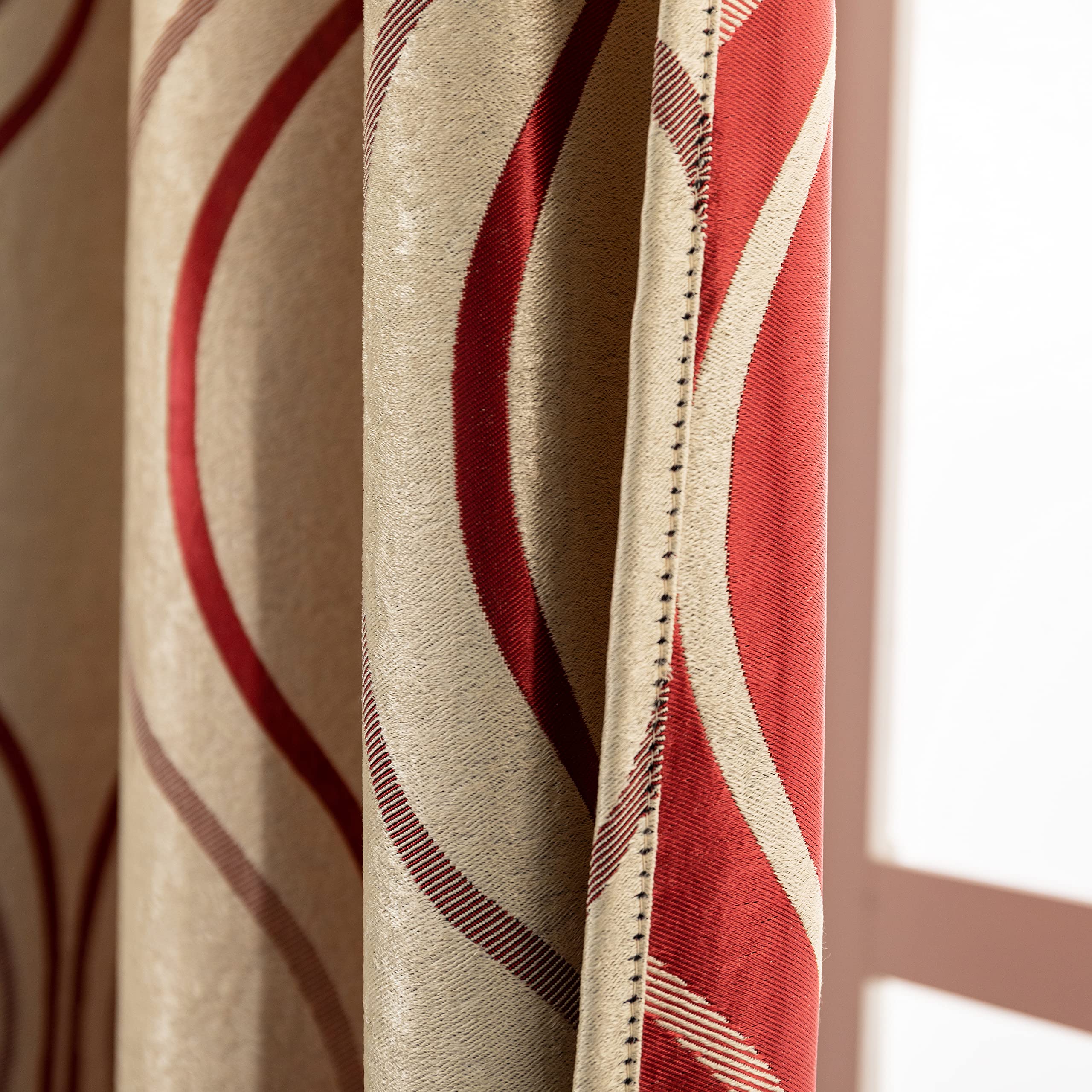 GIRASOLE HOME® Paire de rideaux jacquard semi-opaques à motif ondulé, tende molle isolante thermique pour salon, chambre et intérieur, 2 panneaux avec œillets (Or-Rouge, 140 x 275 cm)
