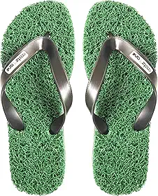 Chinelo Casual Conforto Masculino indicado para pessoas que sofrem com Fascite Plantar, esporão de calcâneo, Hiperidrose PLantar e Neuroma de Morton, além disso, dá a sensação de estar pisando em um tapete macio.