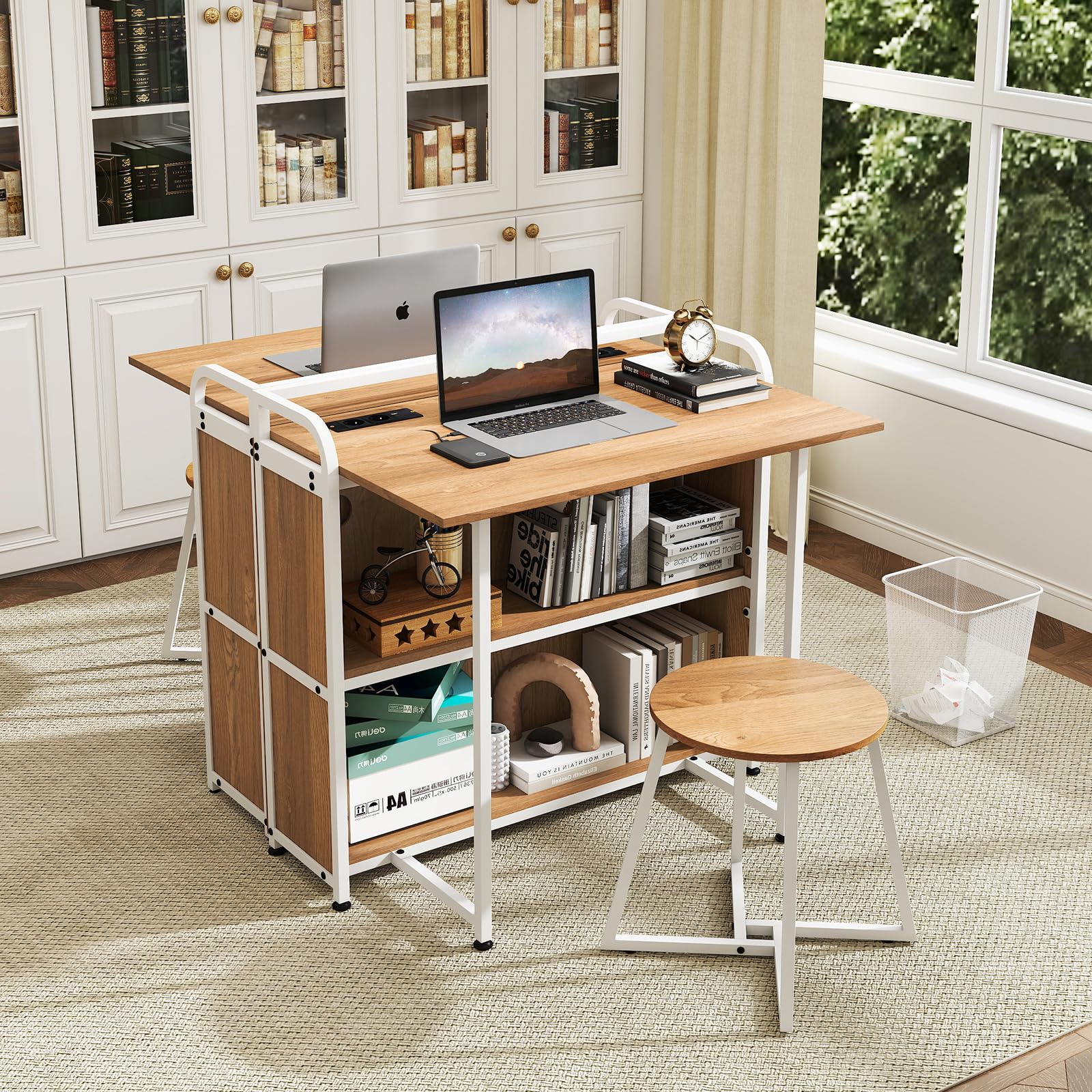 LIFEZEAL Scrivania pieghevole con sgabello, scrivania per computer con 2 ripiani, prese, porta USB e tipo C, salvaspazio, tavolo da ufficio per casa, studio (naturale)