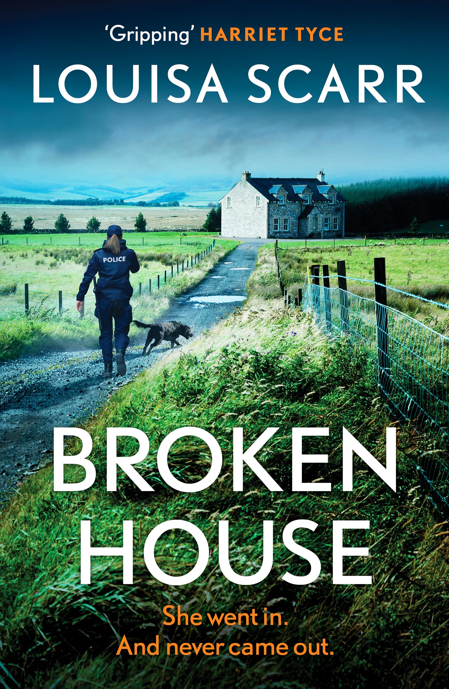 Broken House by Louisa Scarr PAPERBACK 9781835980774