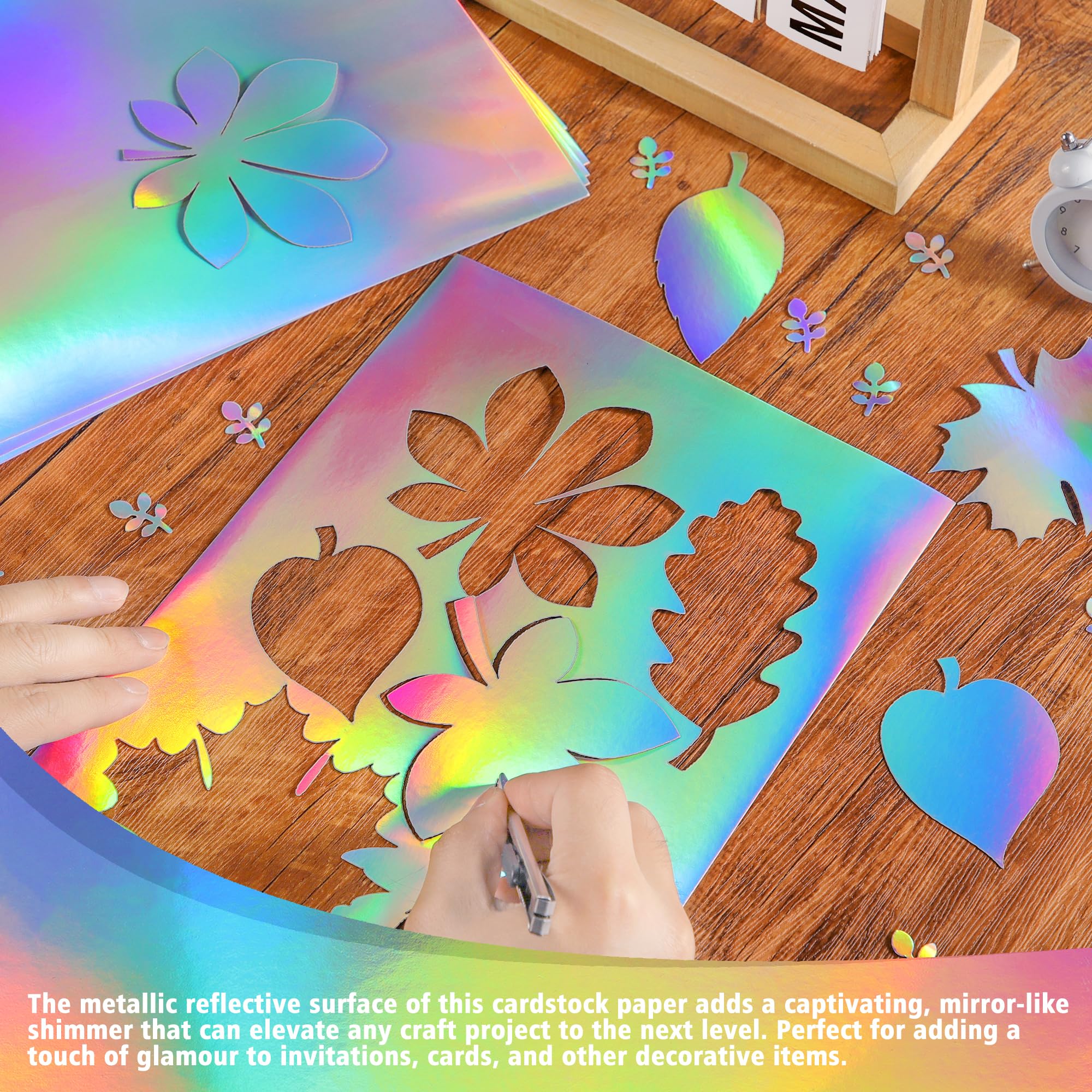 Ctwezoikmt Lot De 24 Feuilles De Carton Holographique, Papier Miroir Arc-en- Ciel Pailleté, Carton épais Pour Travaux Manuels, Fabrication De Cartes, Décoration De Fête