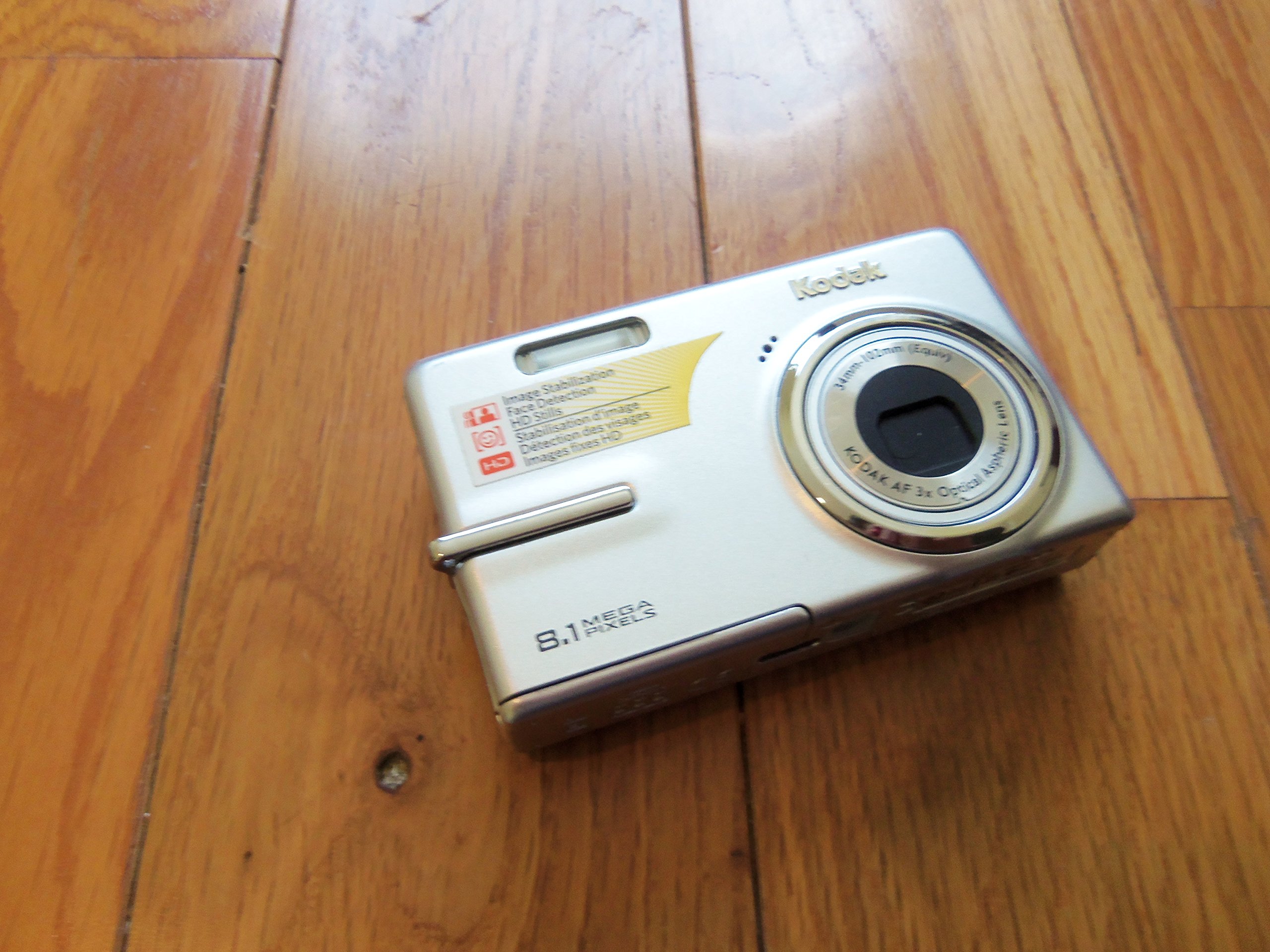 Amazon.com : Kodak Easyshare M893IS 8.1 MP Digital Camera with