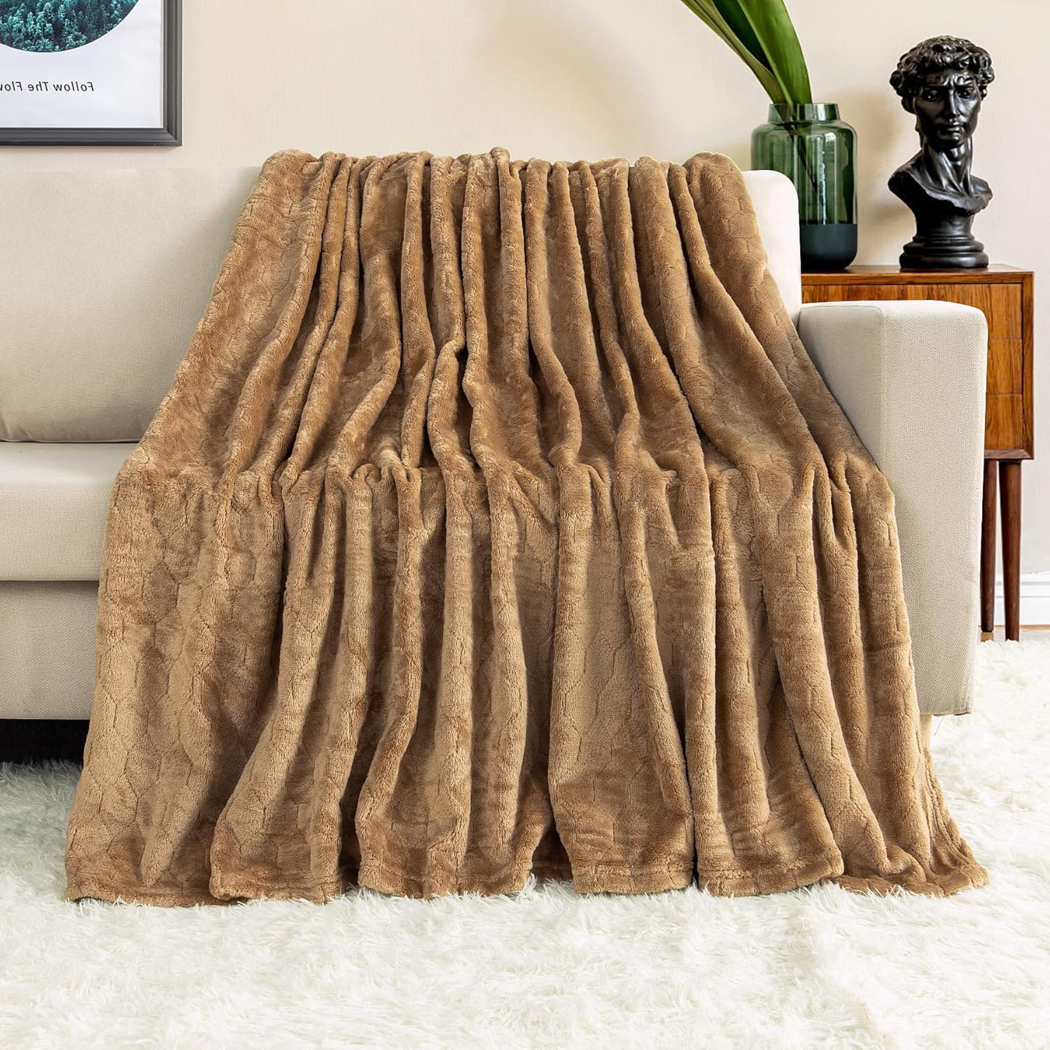 TOONOW Fleece Blanket Super Soft Cozy Throw Blanket 50" x 60", Lightweight Fuzzy Comfy Textured Flannel Blanket Warm Plush Throw Blankets for Couch, Sofa, Bed, Camel - Image 8