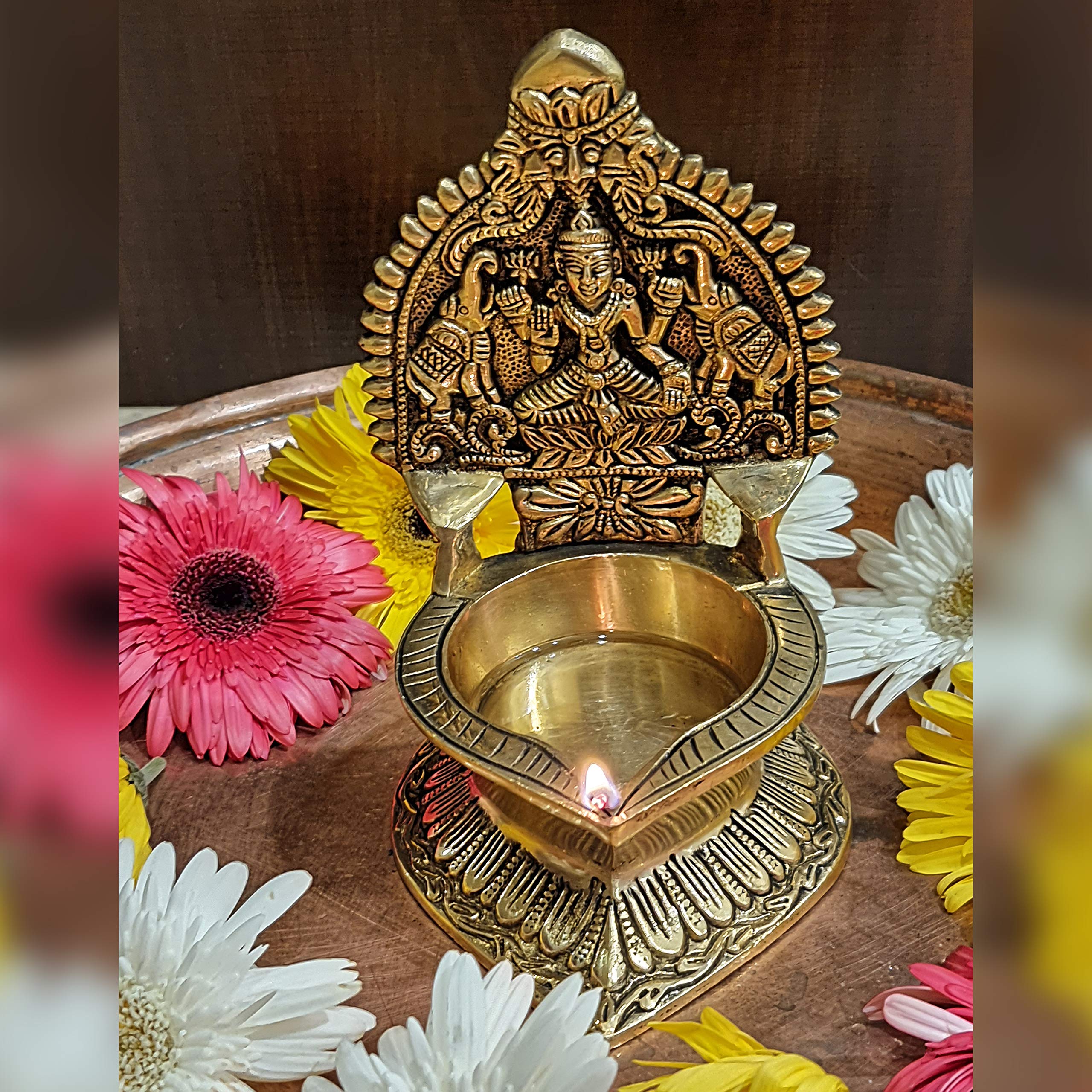 Indian Diwali Oil Lamp Pooja Diya Brass Light Puja Decorations Mandir