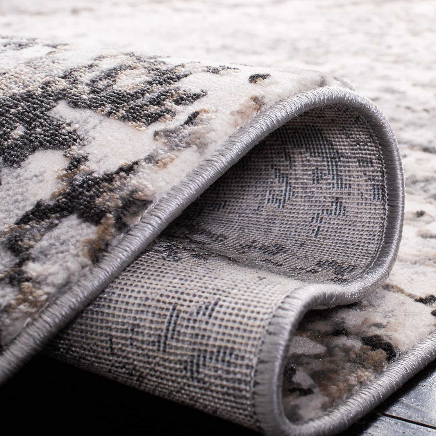 SAFAVIEH Lagoon Collection Runner Rug - 2'2" x 8', Grey & Dark Grey, Modern Abstract Design, Non-Shedding & Easy Care, Ideal for High Traffic Areas in Living Room, Bedroom (LGN565G)