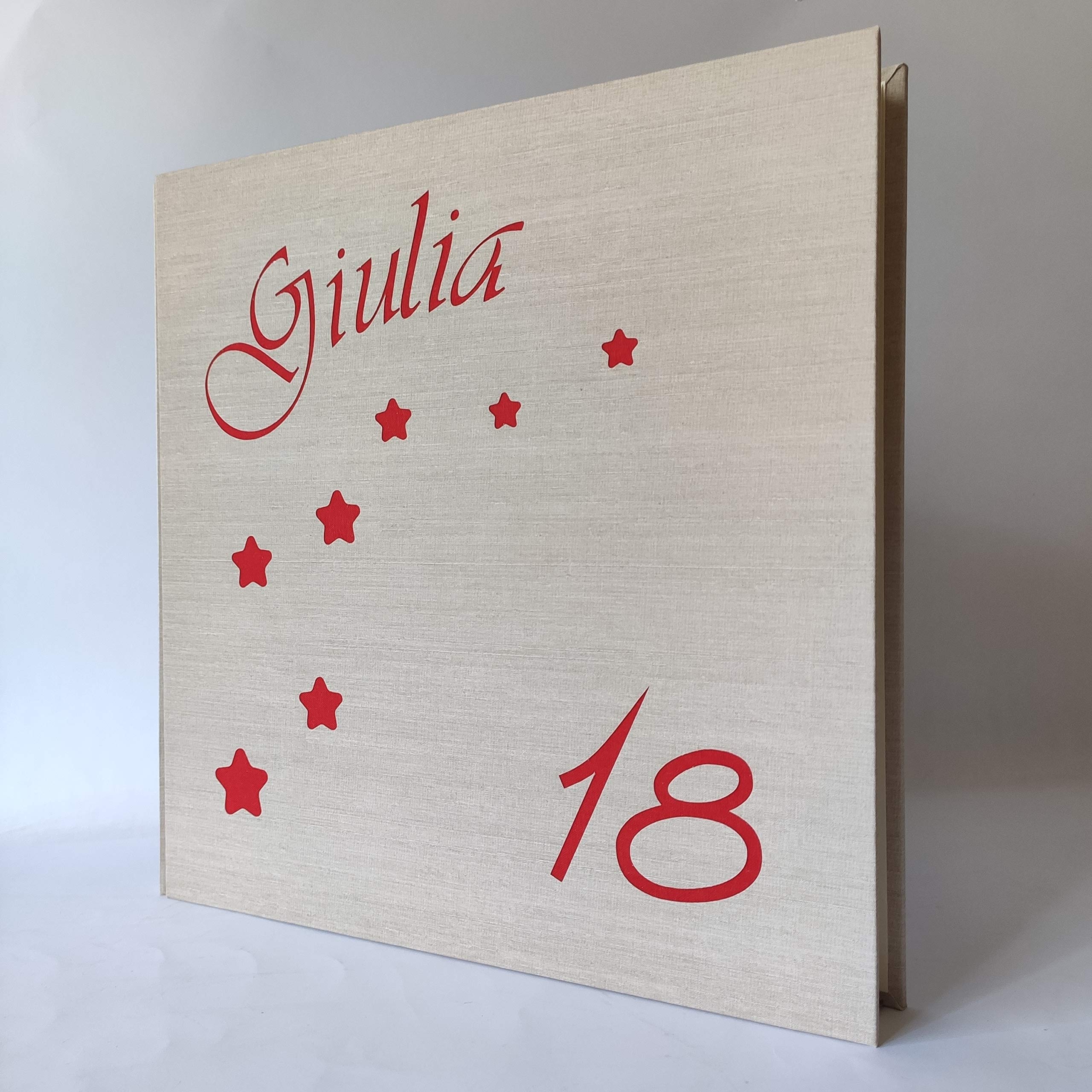 Album fotografico 18 ANNI artigianale in TELA DI LINO STELLINE + NOME e NUMERO ANNI INCISI E PERSONALIZZABILI regalo originale compleanno colori e numero personalizzabili