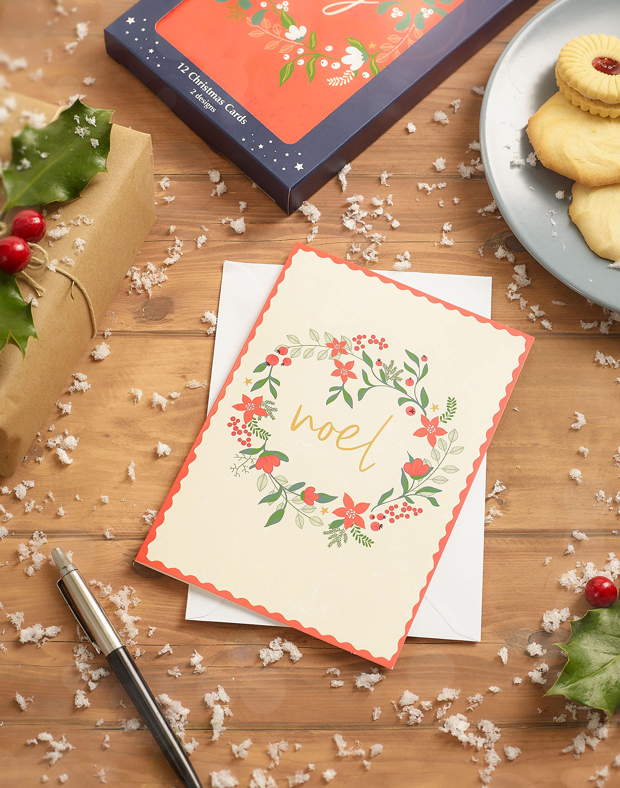 Box Of 12 Festive Floral Wreaths Christmas Cards In 2 Designs Xmas Card Boxes, Red, Cream - Image 2