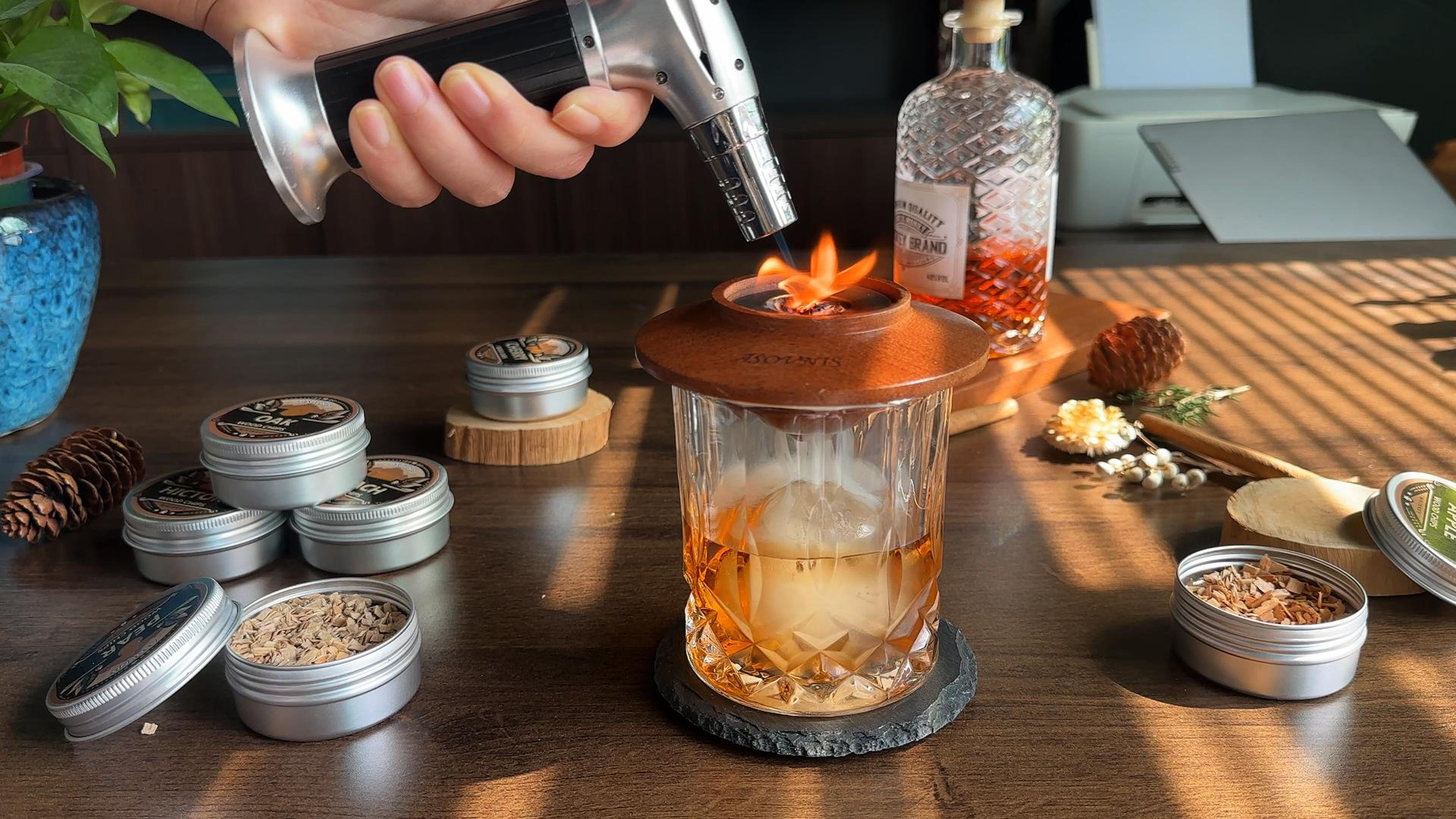 Amazon.com : Whiskey Smoker Kit with Torch - 6 Flavors Wood Chips