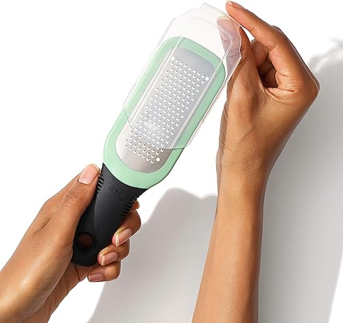 Miniatura 9 de OXO Good Grips Etched Ginger & Garlic Grater