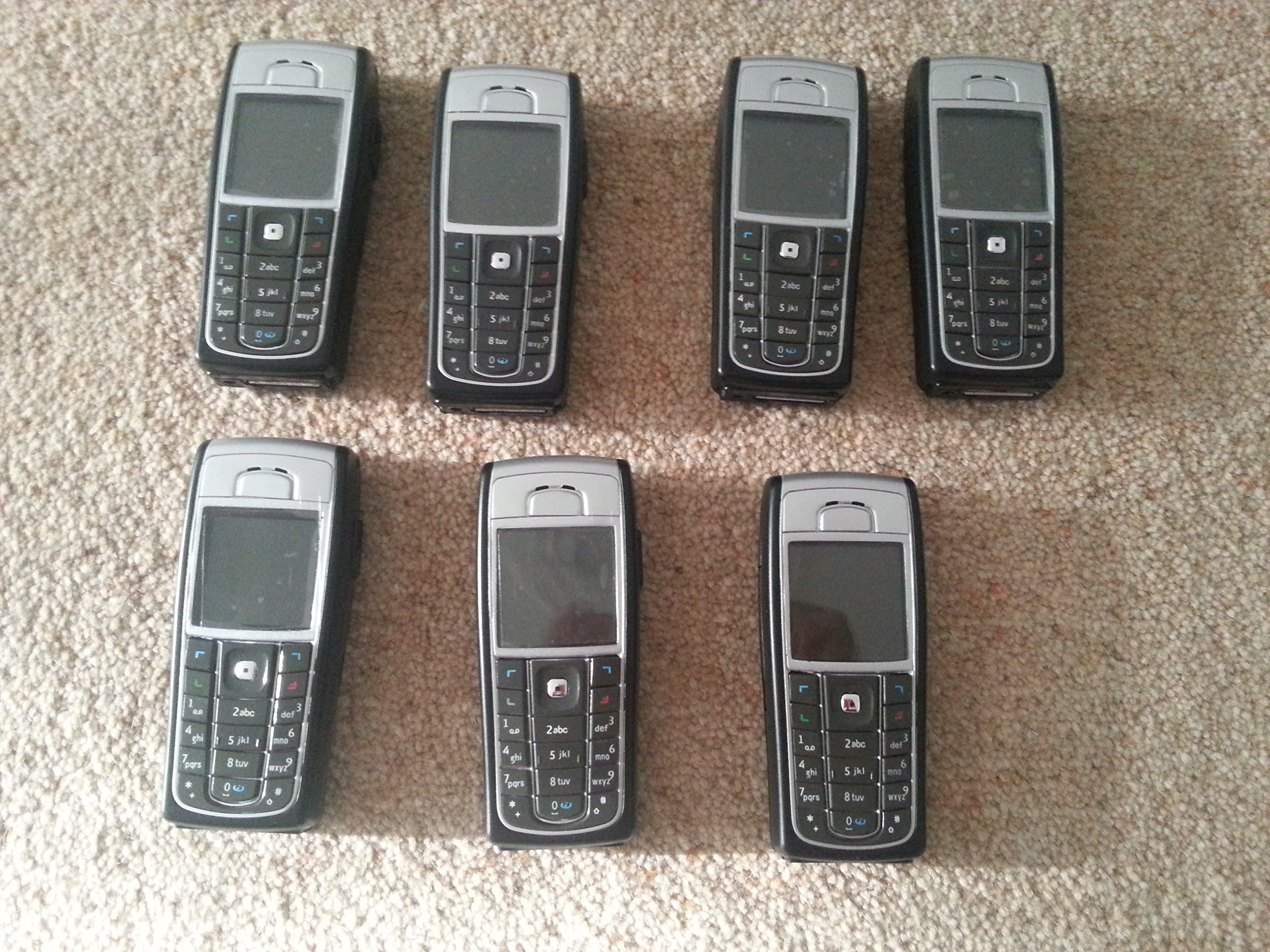 6230i - Unlocked SIM Free Mobile Phone - Black/Silver Colours