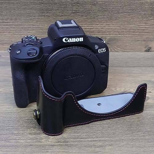 Miniatura 7 de Funda R50, hecha a mano de piel sintética para media cámara, versión de apertura inferior para Canon Eos R50 con correa de mano (negro)