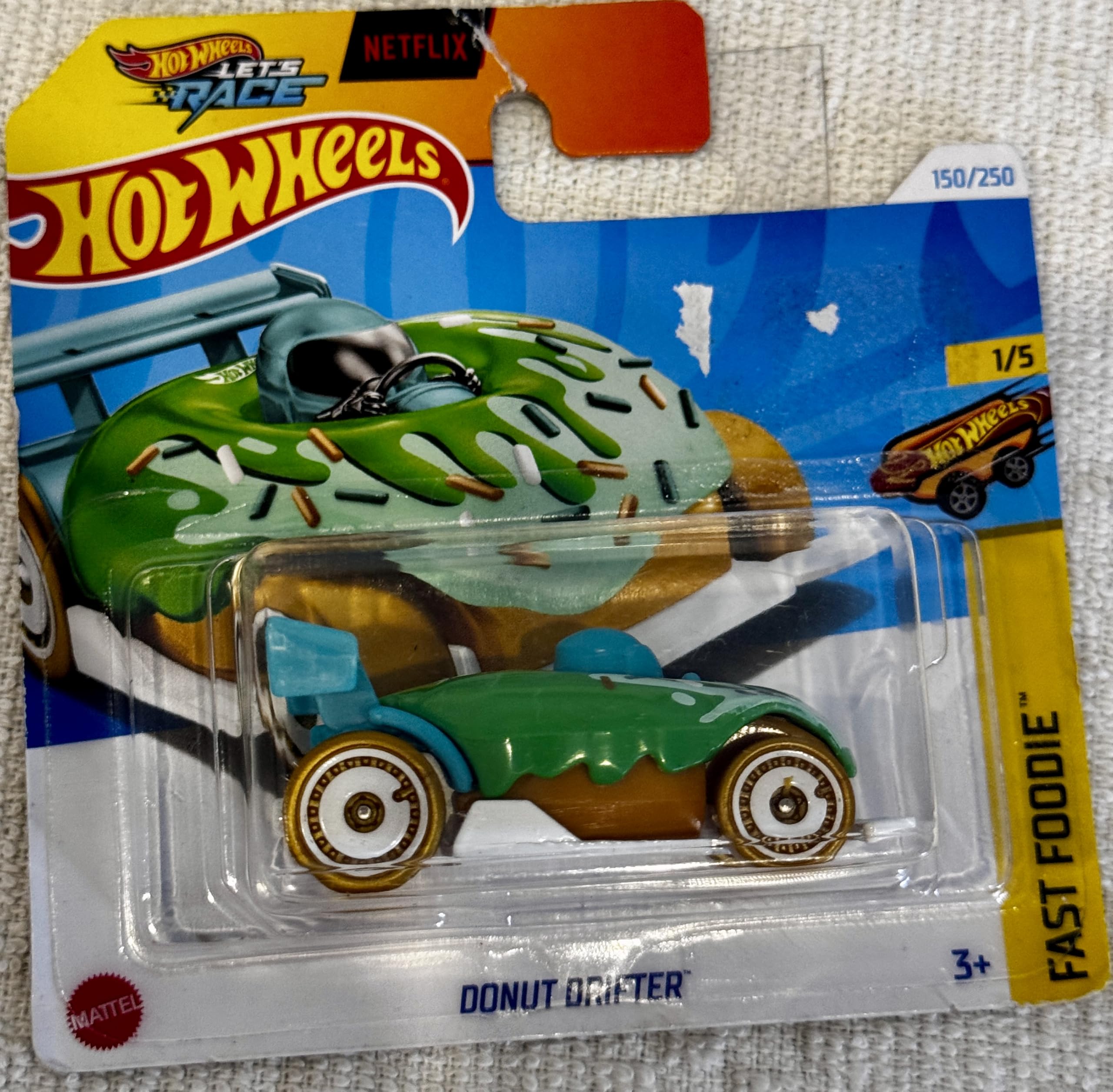 Hot WheelsDonut Drifter Fast Foodie 1:64 Scale Diecast Car