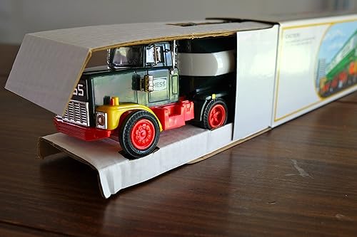 Miniatura 6 de Banco de camiones cisterna de aceite Hess 1984