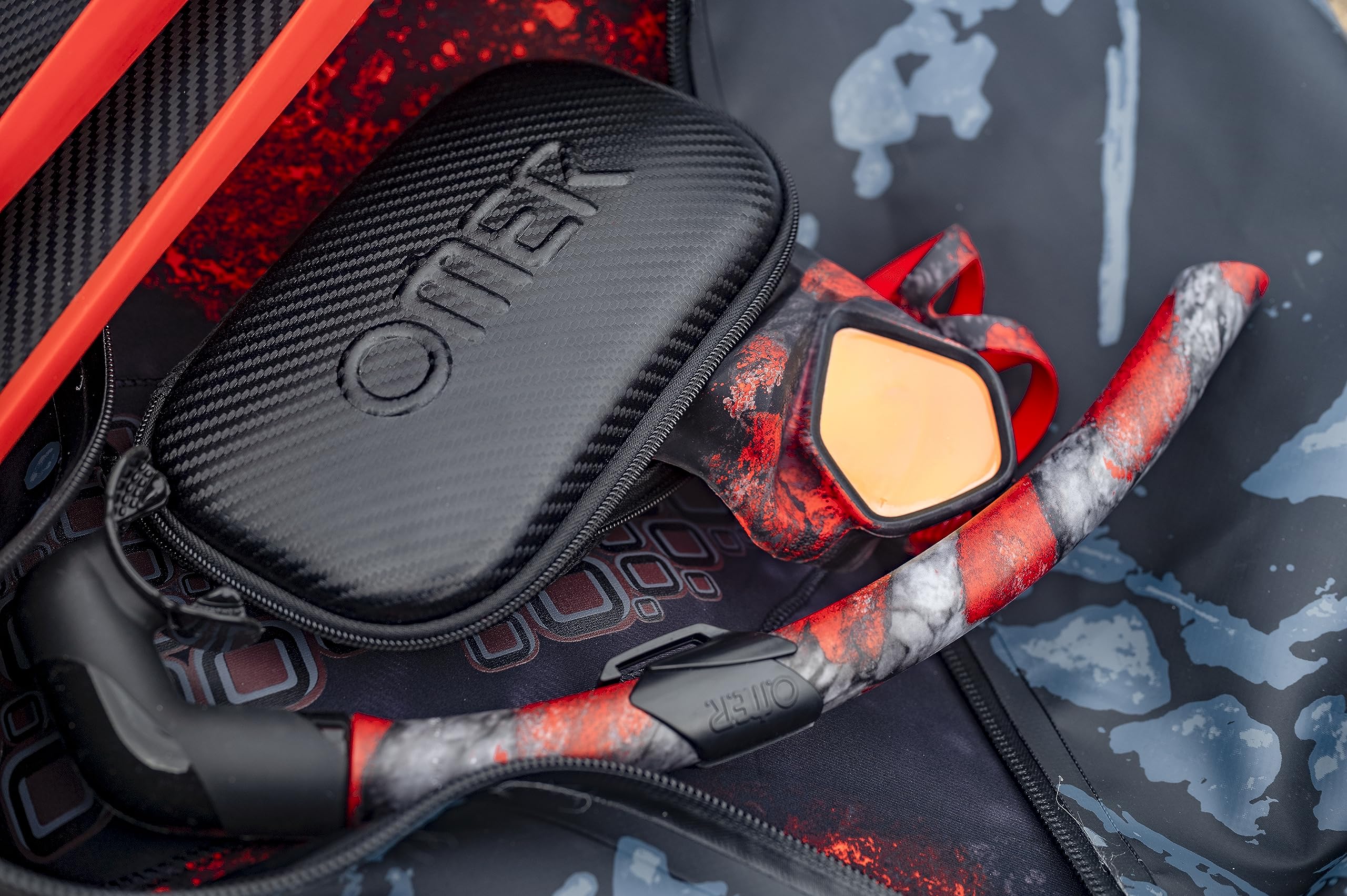 Amazon | O.ME.R(オマー) フリーダイビング ZOOM SNORKELS RED
