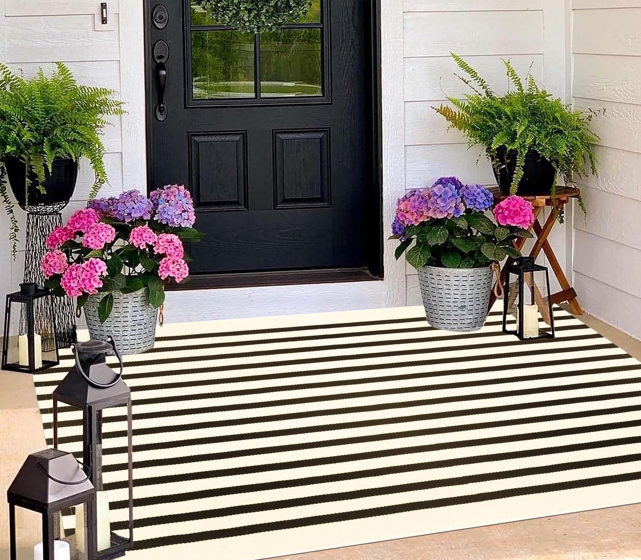 Tapis d'extérieur 90 x 150 cm à Rayures Noires et Beiges pour la décoration