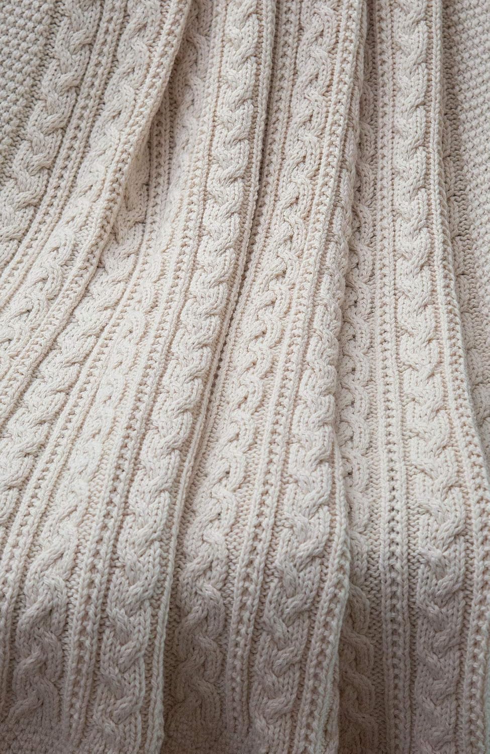 SAOL Knitwear Bed Scarf Runner Irish Chunky Cable Knit Throw Cover Made of Soft Wool Blend (Natural, King Bed)