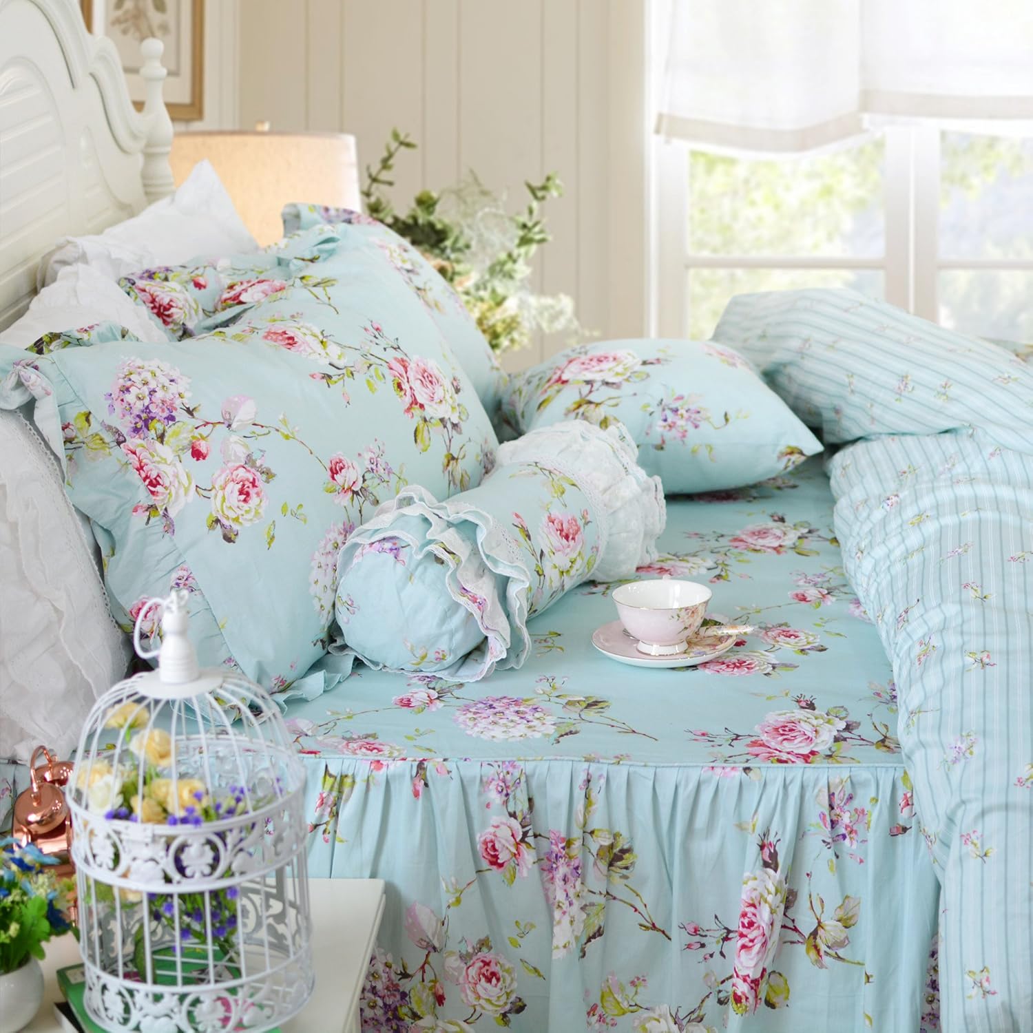 FADFAY Shabby Floarl Cotton Bedding Set Queen 4-Pieces Light Blue Hydrangea Print Duvet Cover Set with Bedskirt French Country Style with Ruffle -1 Duvet Cover, 1 Bedskirt, 2 Pillowshams FADFAY Shabby Floarl Cotton Bedding Set Queen 4-Pieces Light Blue Hydrangea Print Duvet Cover Set with Bedskirt French Country Style with Ruffle -1 Duvet Cover, 1 Bedskirt, 2 Pillowshams