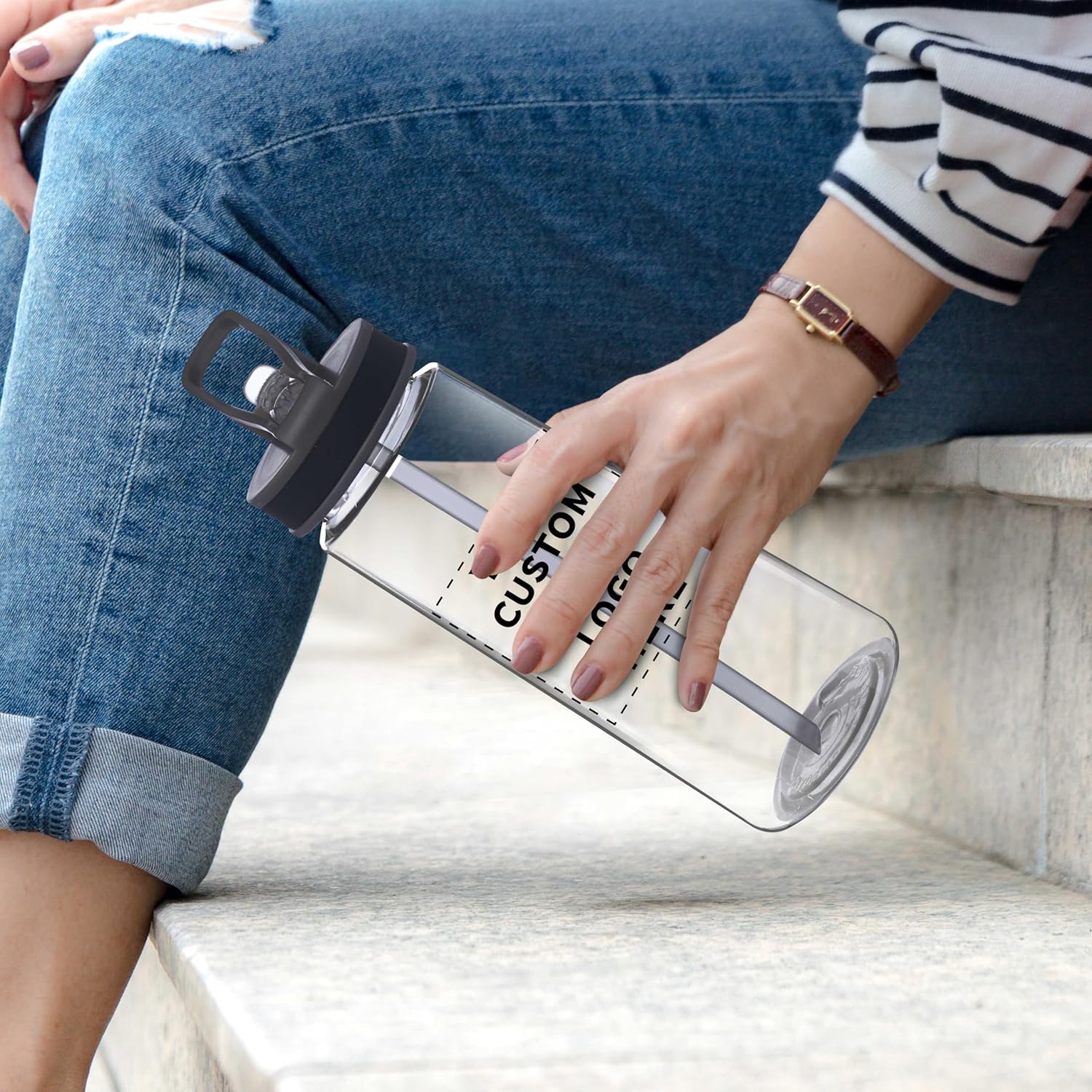 DISCOUNT PROMOS Custom Plastic Sports Bottles with Spill-Proof Lids and Straw – 22 oz. – Set of 10/50/100 – Personalized Bulk Pack - Reusable, Perfect for Gym, Outdoor Sports, Home, Office - Clear